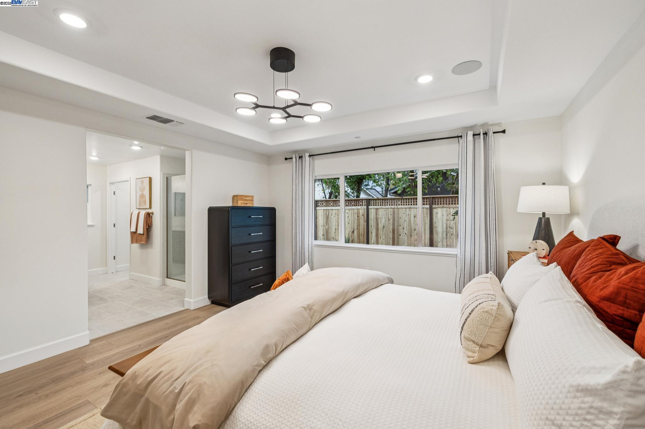 Detail Gallery Image 20 of 37 For 2628 Wesley Way, Chico,  CA 95973 - 4 Beds | 3 Baths