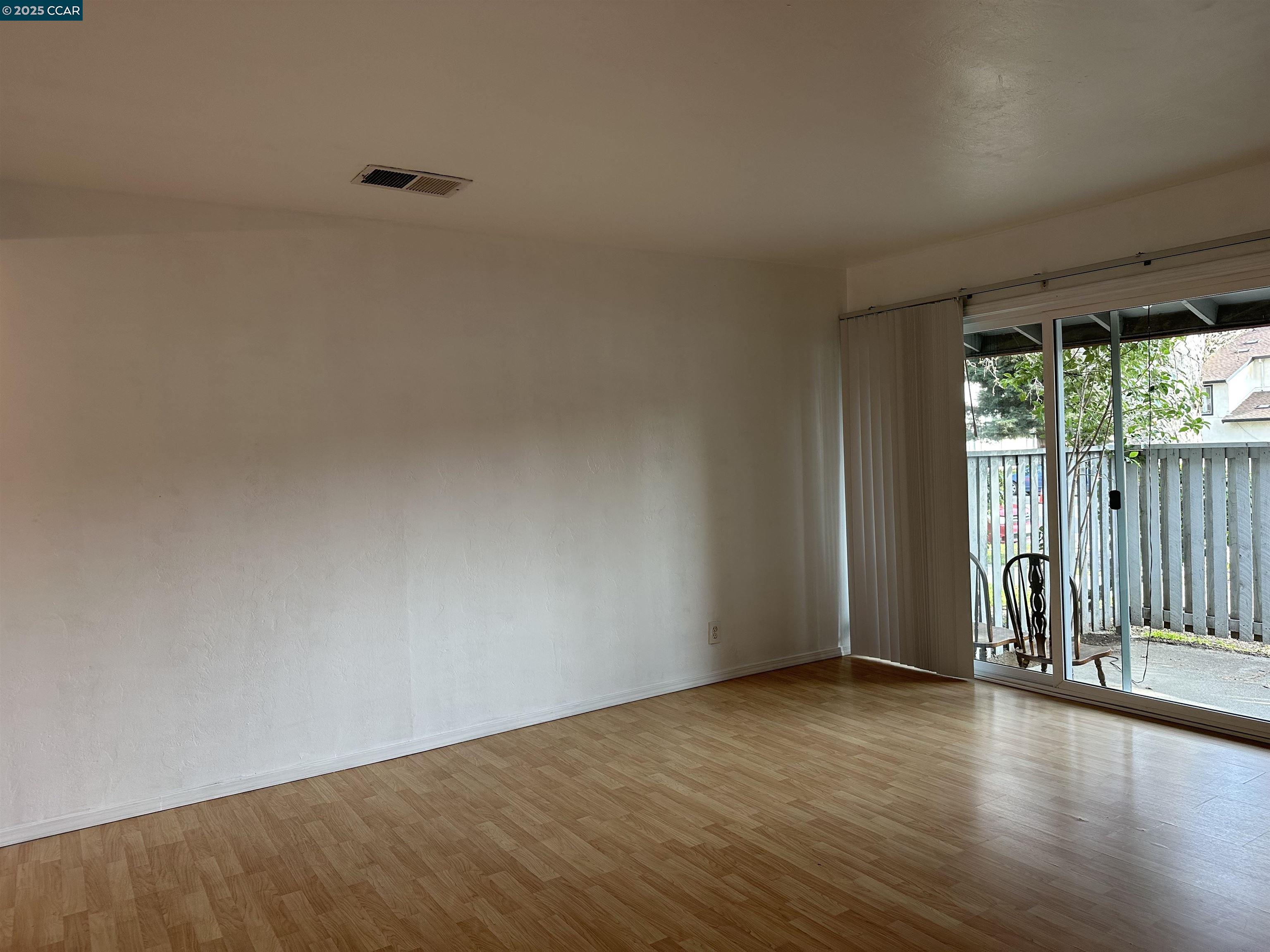 Detail Gallery Image 12 of 27 For 89 Villa Cir, Fairfield,  CA 94533 - 2 Beds | 1/1 Baths