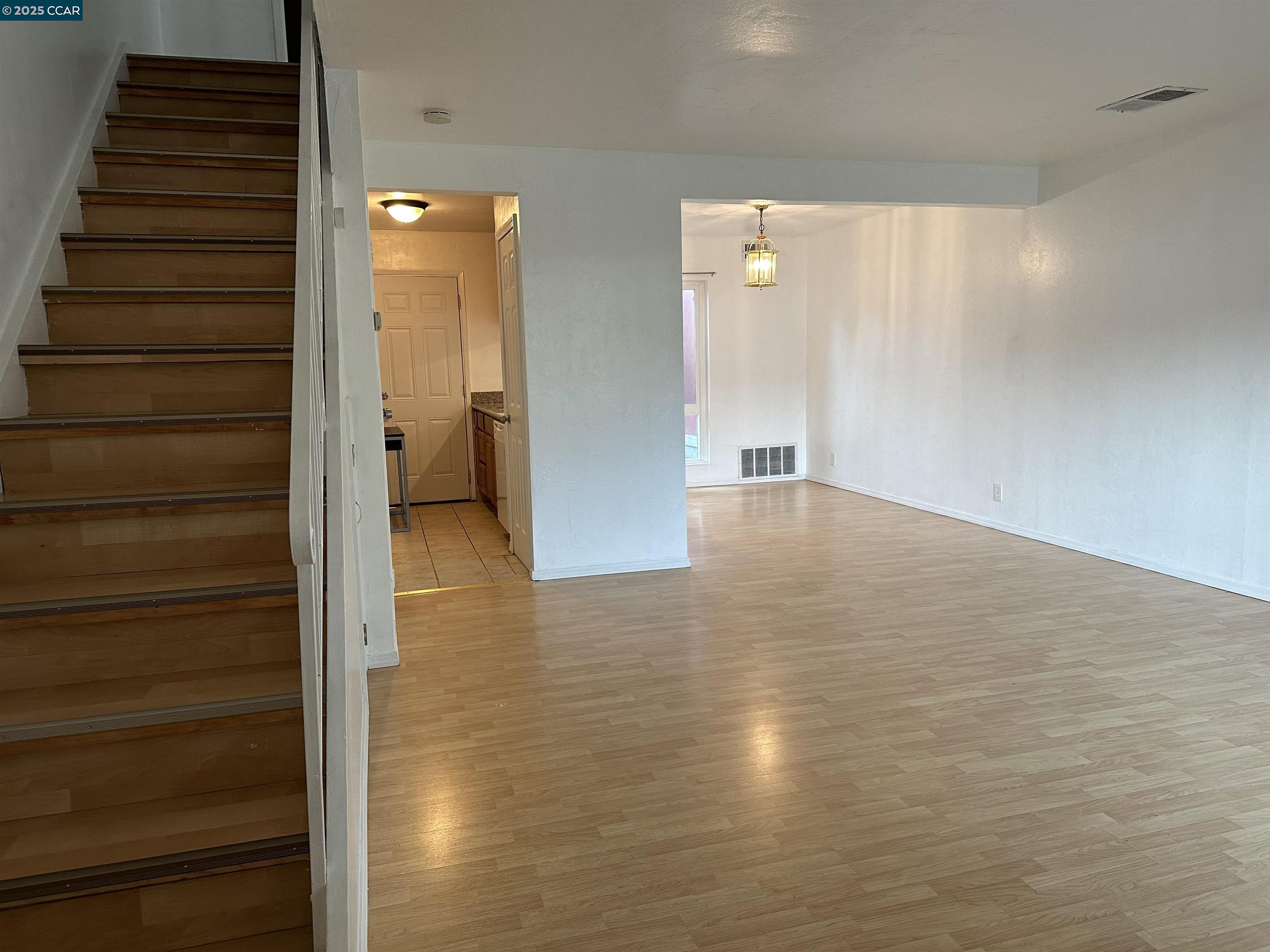 Detail Gallery Image 18 of 27 For 89 Villa Cir, Fairfield,  CA 94533 - 2 Beds | 1/1 Baths