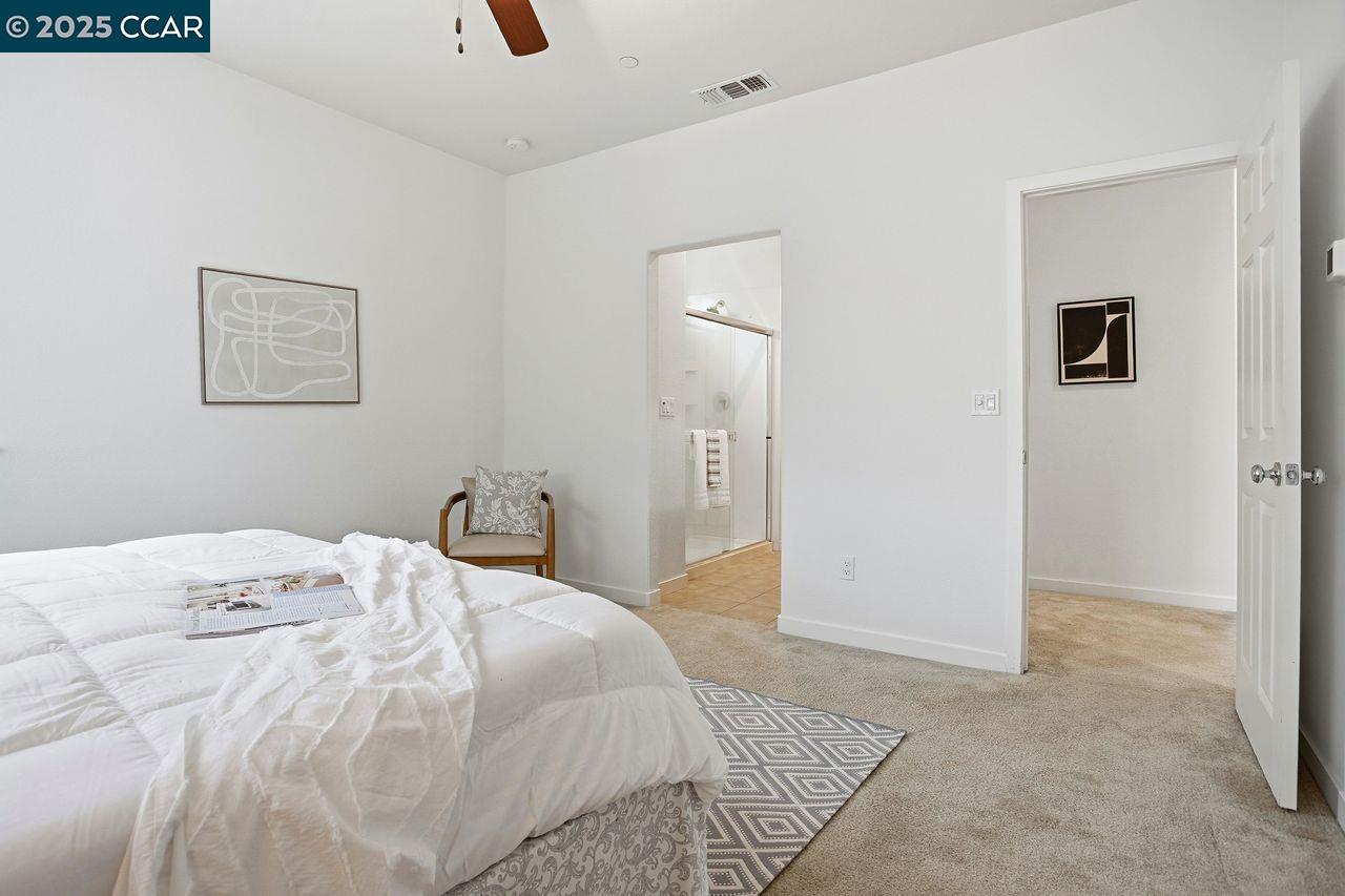 Detail Gallery Image 14 of 48 For 1830 Yellowwood Ave, Sacramento,  CA 95834 - 3 Beds | 2/1 Baths