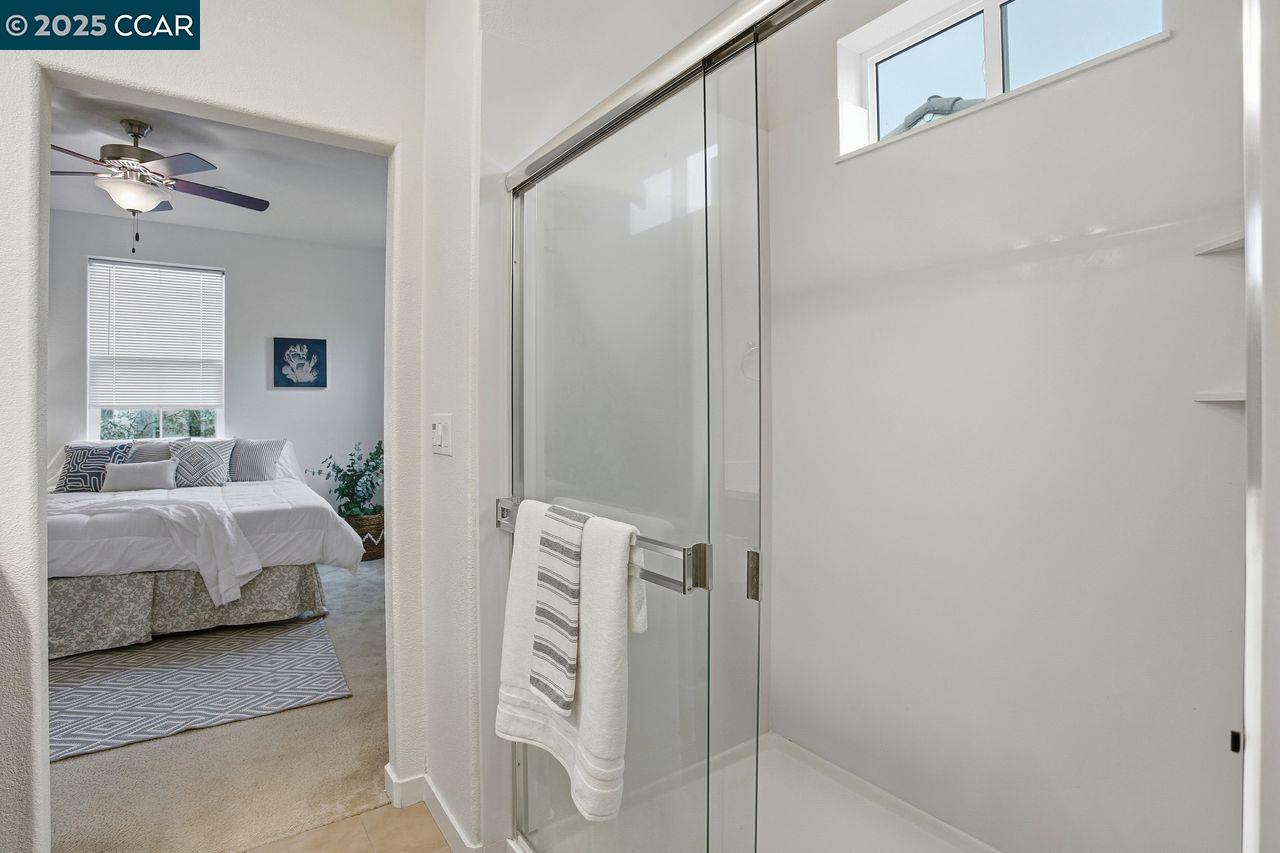 Detail Gallery Image 17 of 48 For 1830 Yellowwood Ave, Sacramento,  CA 95834 - 3 Beds | 2/1 Baths