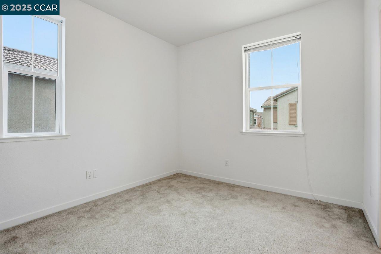 Detail Gallery Image 25 of 48 For 1830 Yellowwood Ave, Sacramento,  CA 95834 - 3 Beds | 2/1 Baths