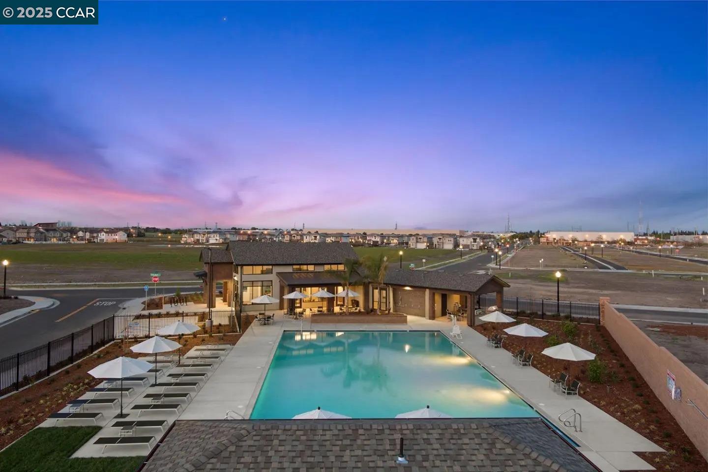 Detail Gallery Image 40 of 48 For 1830 Yellowwood Ave, Sacramento,  CA 95834 - 3 Beds | 2/1 Baths