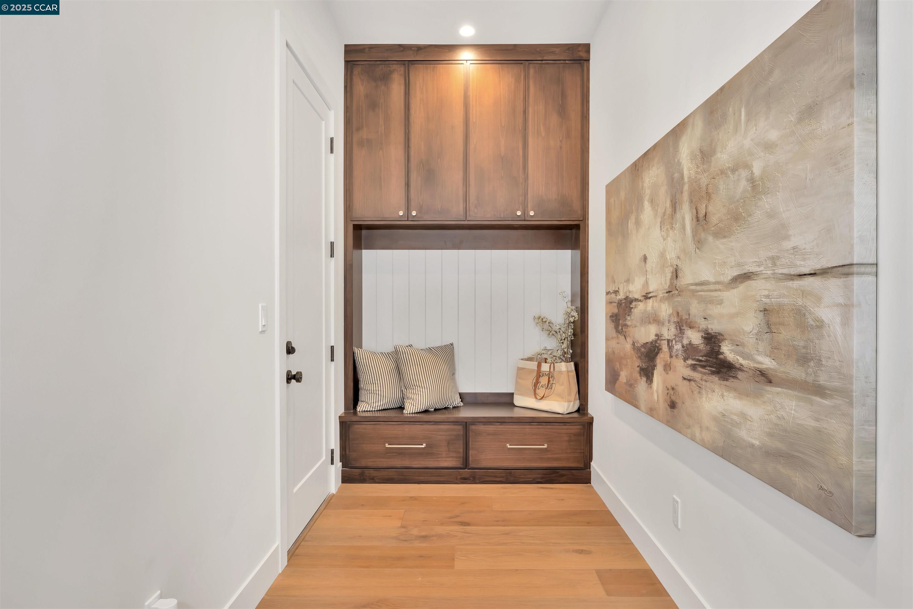 Detail Gallery Image 29 of 37 For 1362 Sunset Loop, Lafayette,  CA 94549 - 5 Beds | 5/1 Baths