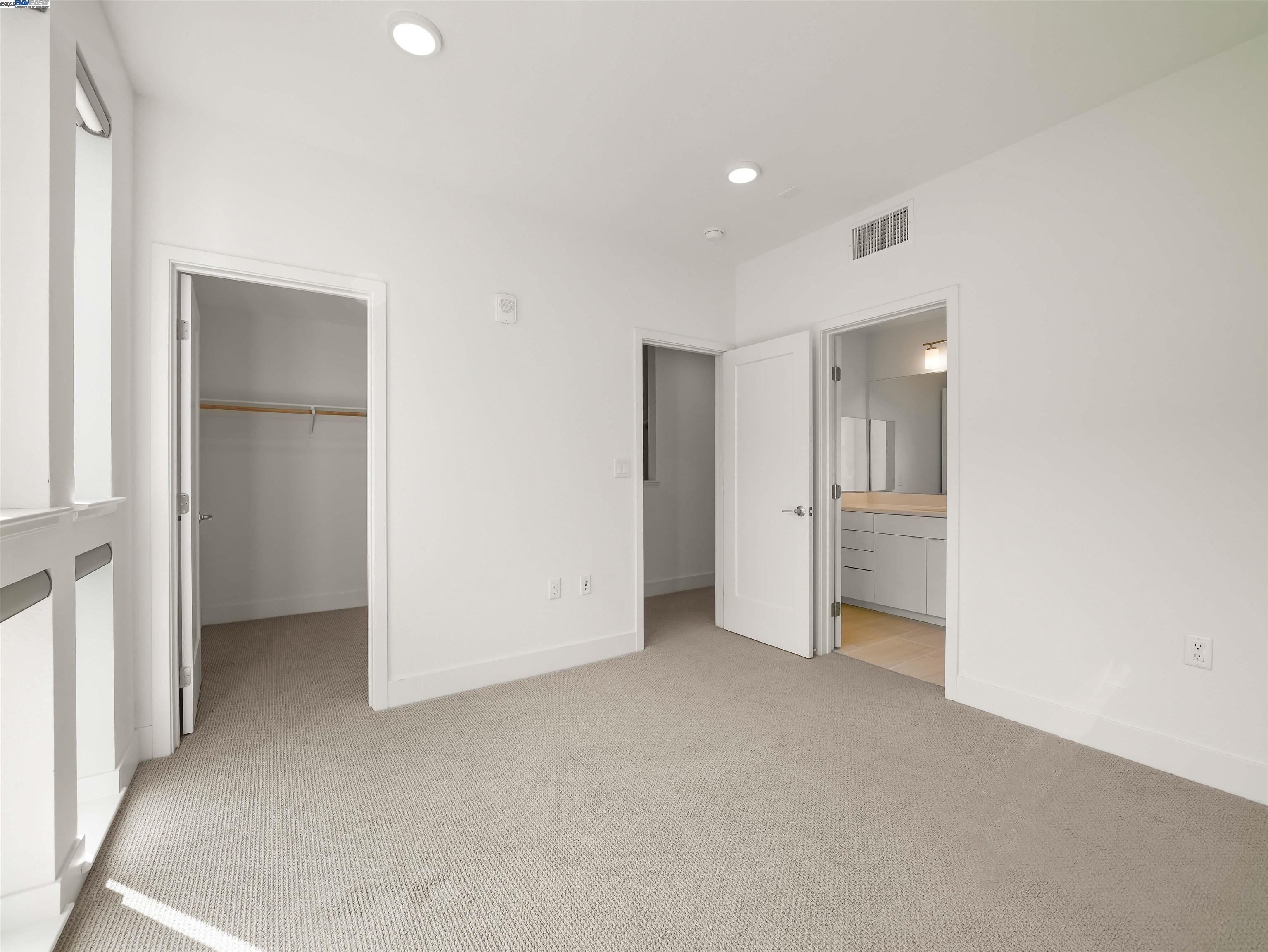 Detail Gallery Image 31 of 39 For 3768 Capitol Ave 309b,  Fremont,  CA 94538 - 3 Beds | 3/1 Baths