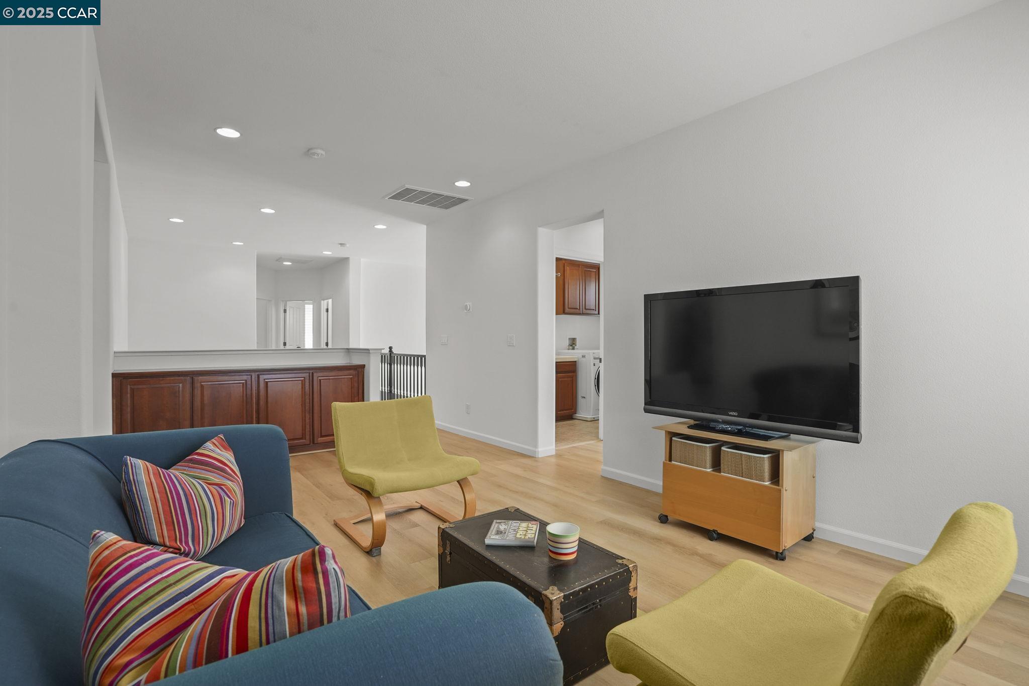 Detail Gallery Image 24 of 43 For 504 Silver Spur Ln, Oakley,  CA 94561 - 4 Beds | 3/1 Baths