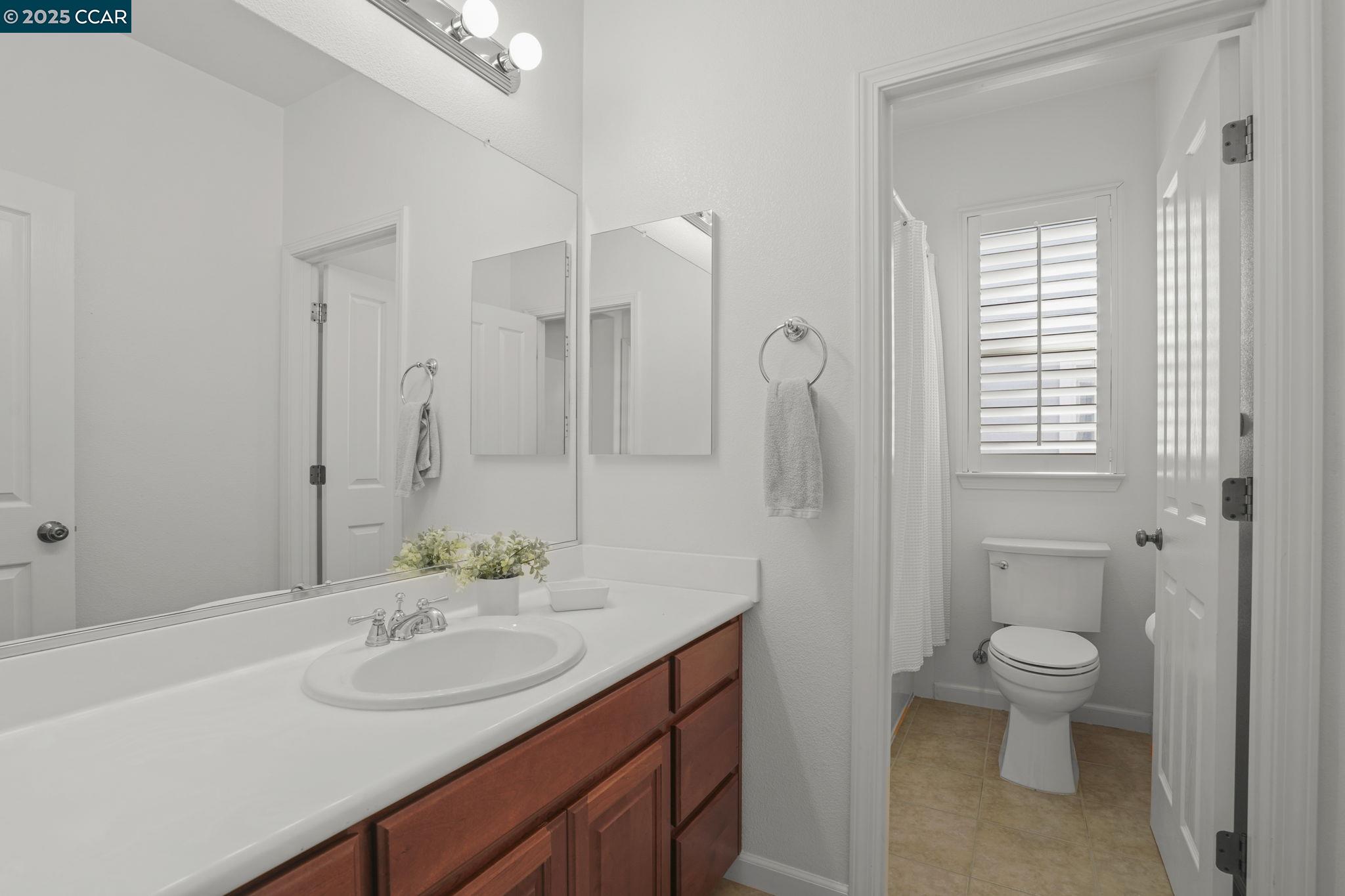 Detail Gallery Image 30 of 43 For 504 Silver Spur Ln, Oakley,  CA 94561 - 4 Beds | 3/1 Baths