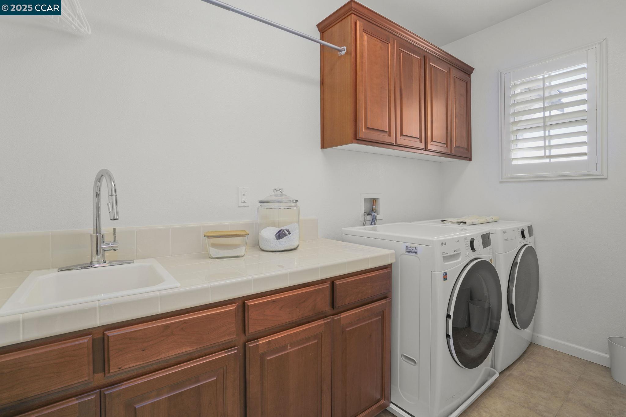 Detail Gallery Image 31 of 43 For 504 Silver Spur Ln, Oakley,  CA 94561 - 4 Beds | 3/1 Baths