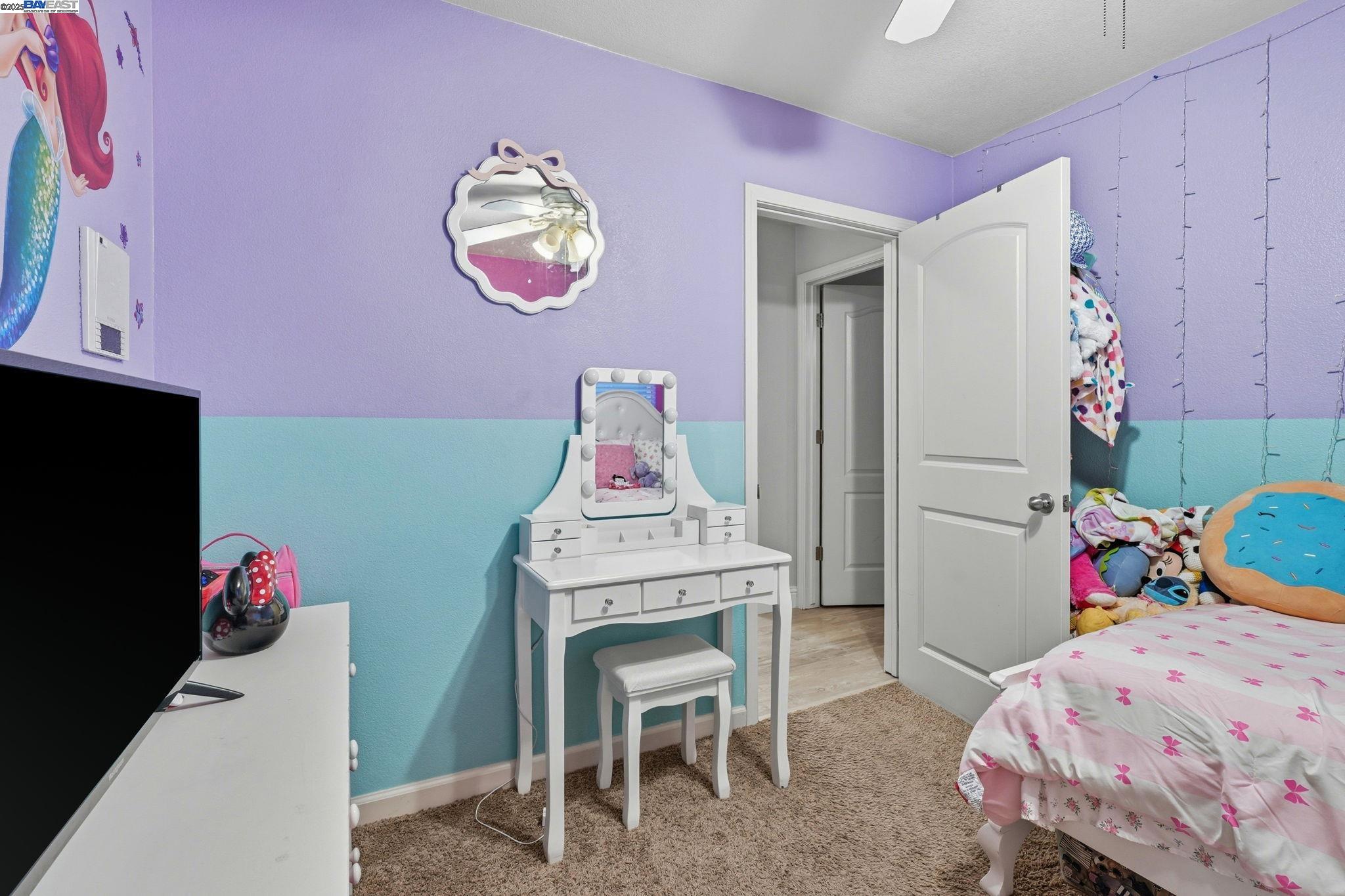 Detail Gallery Image 20 of 36 For 1588 Hearthsong Dr, Manteca,  CA 95337 - 4 Beds | 2/1 Baths