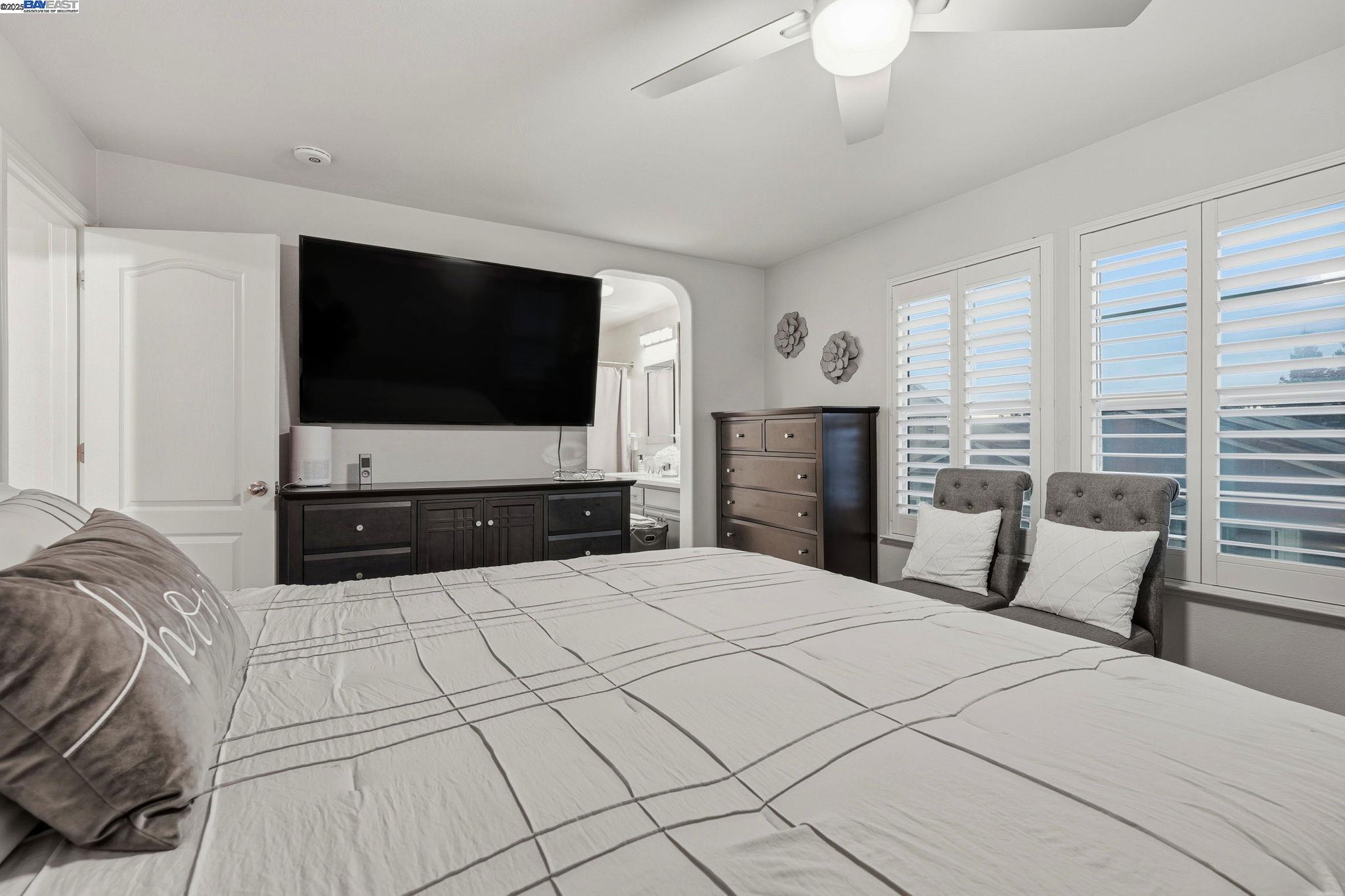 Detail Gallery Image 26 of 36 For 1588 Hearthsong Dr, Manteca,  CA 95337 - 4 Beds | 2/1 Baths