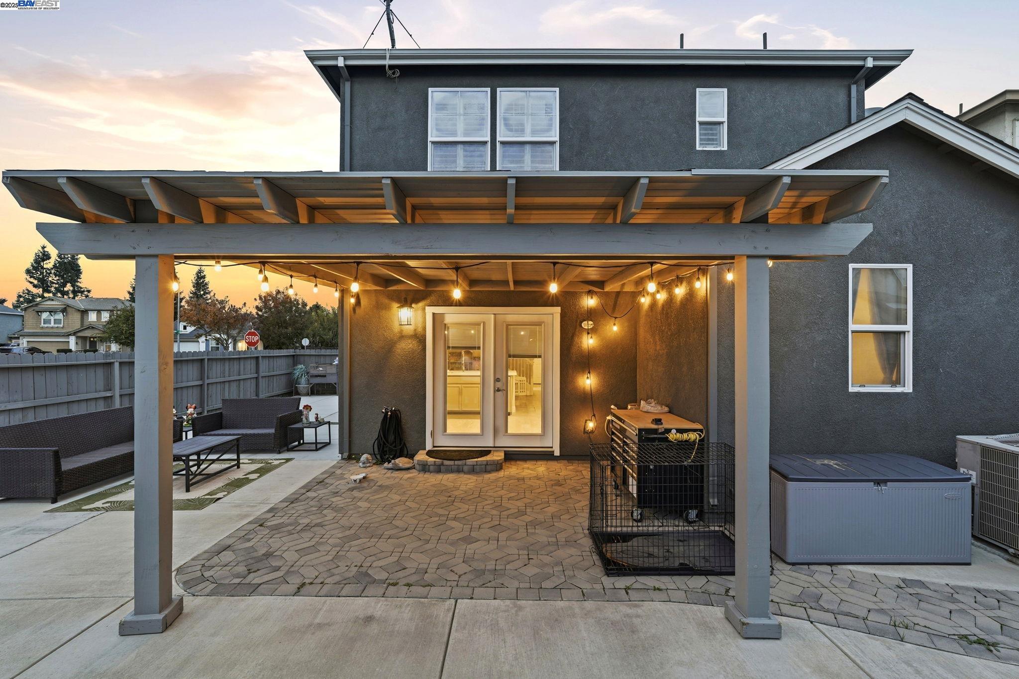 Detail Gallery Image 36 of 36 For 1588 Hearthsong Dr, Manteca,  CA 95337 - 4 Beds | 2/1 Baths