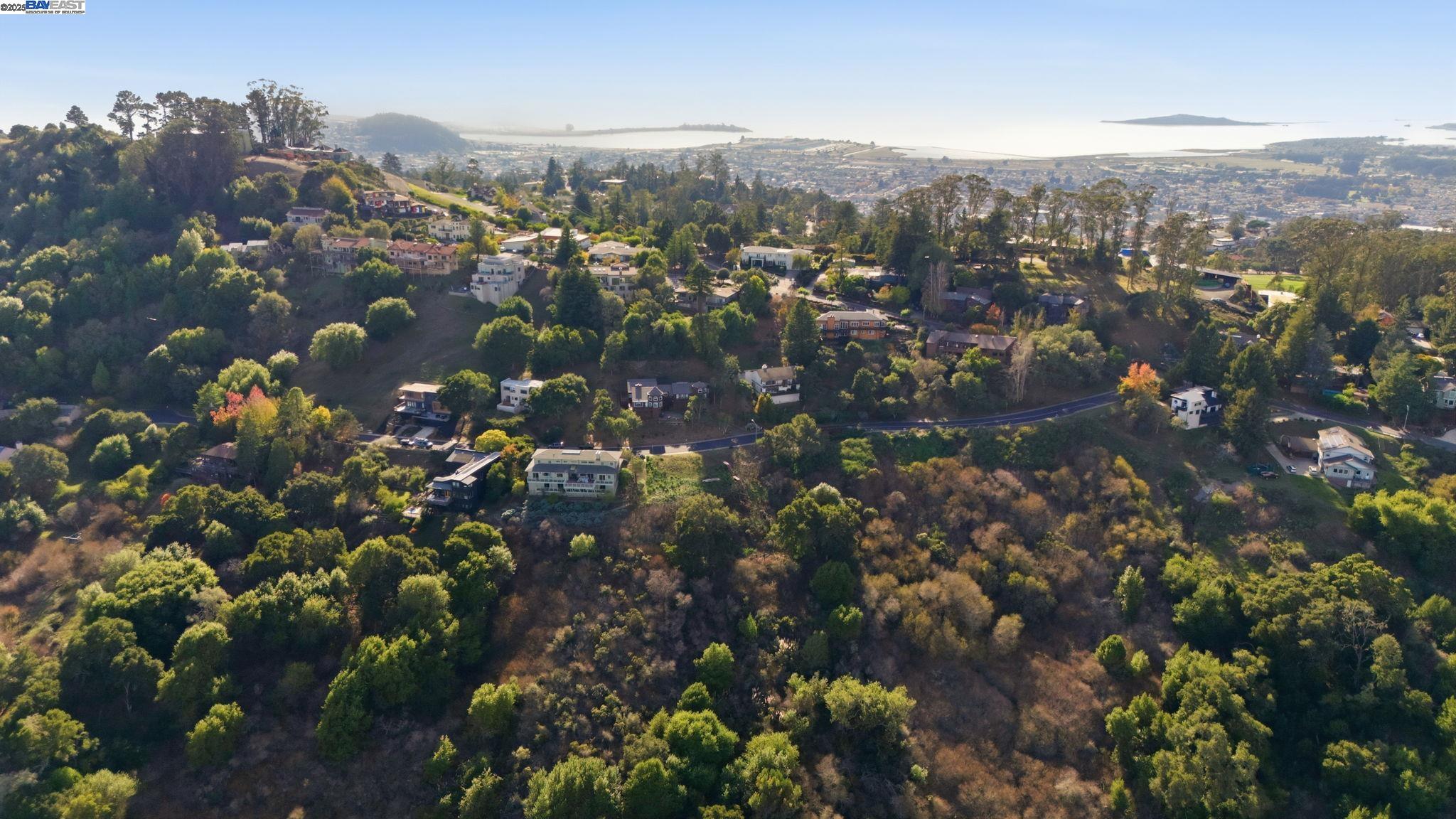 Detail Gallery Image 7 of 10 For 8421 Wildcat Dr, El Cerrito,  CA 94530 - – Beds | – Baths