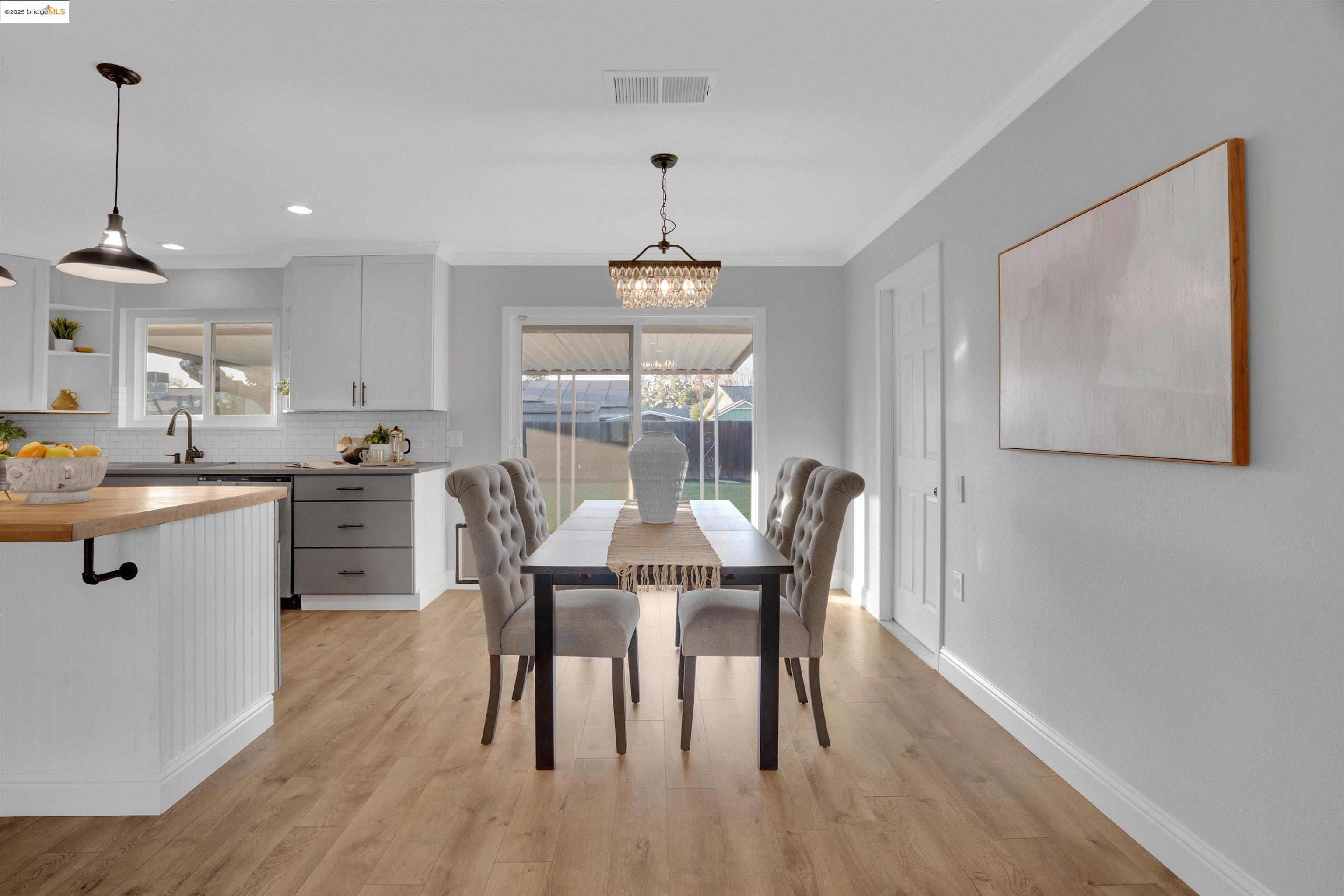 Detail Gallery Image 17 of 26 For 1166 Hibiscus Way, Livermore,  CA 94551 - 2 Beds | 2 Baths