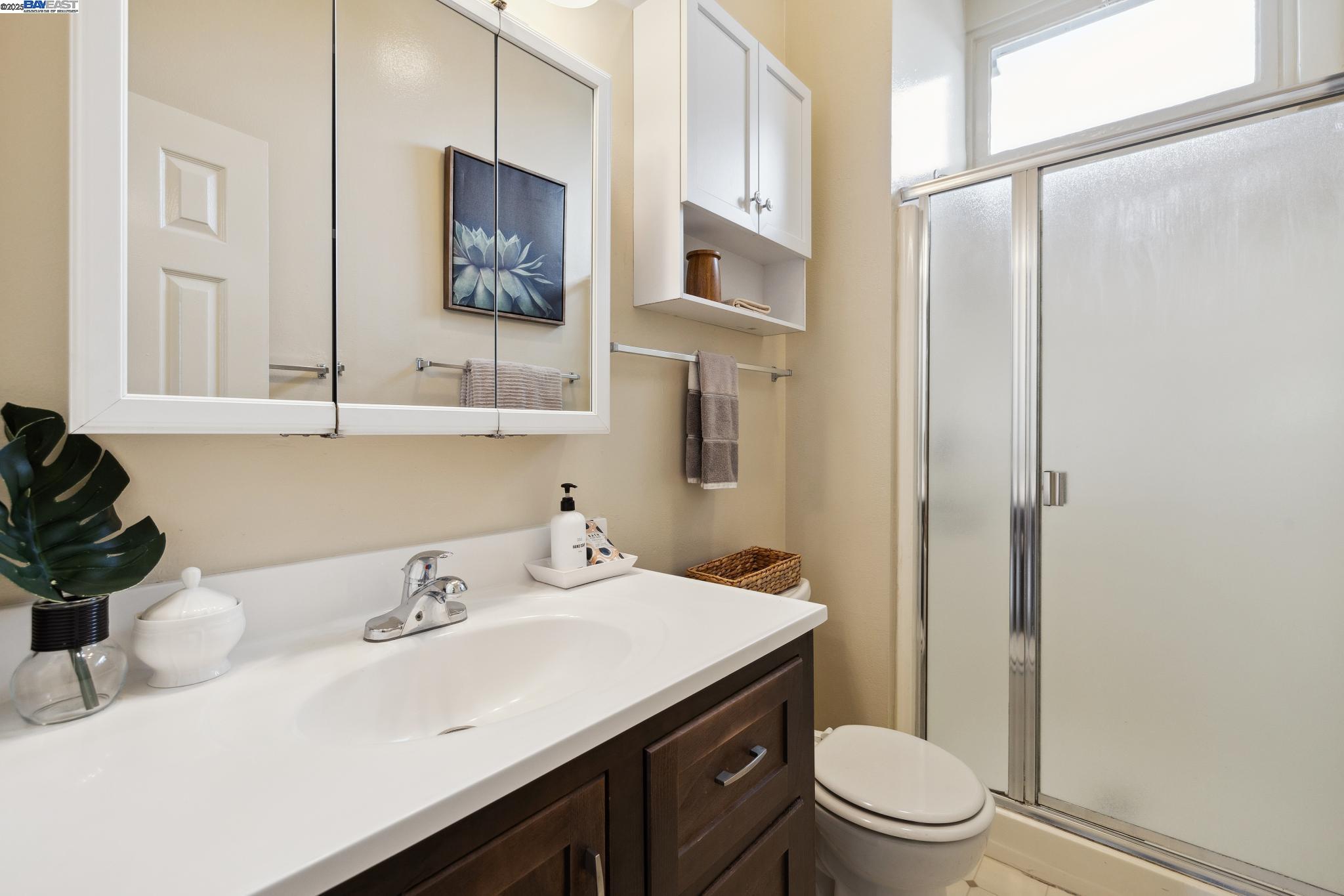 Detail Gallery Image 22 of 60 For 1820 3rd St, Alameda,  CA 94501 - – Beds | – Baths