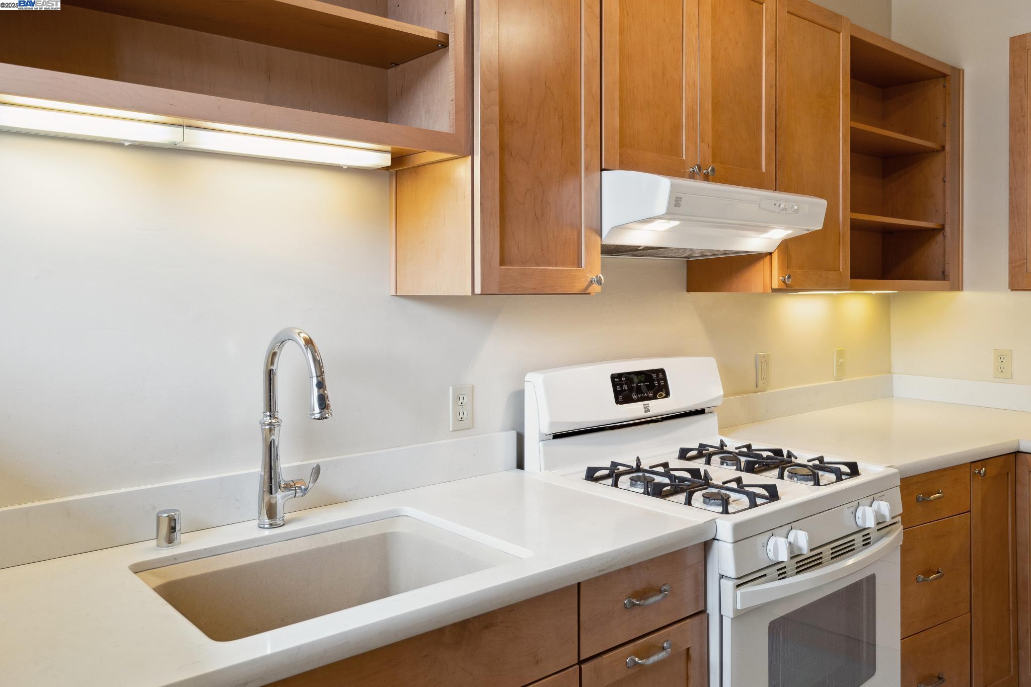 Detail Gallery Image 38 of 60 For 1820 3rd St, Alameda,  CA 94501 - – Beds | – Baths