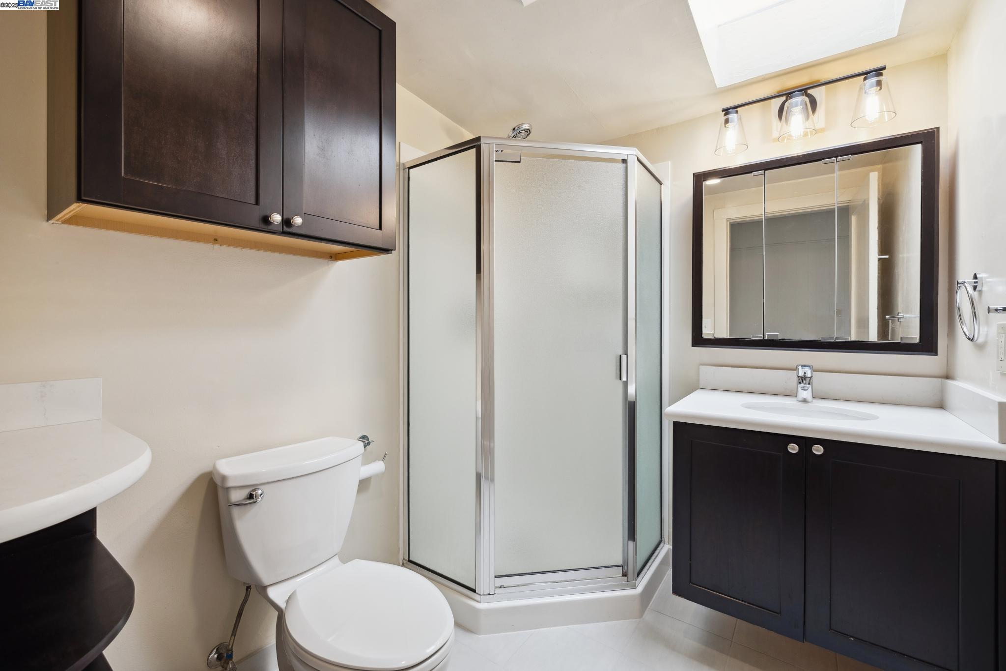 Detail Gallery Image 46 of 60 For 1820 3rd St, Alameda,  CA 94501 - – Beds | – Baths