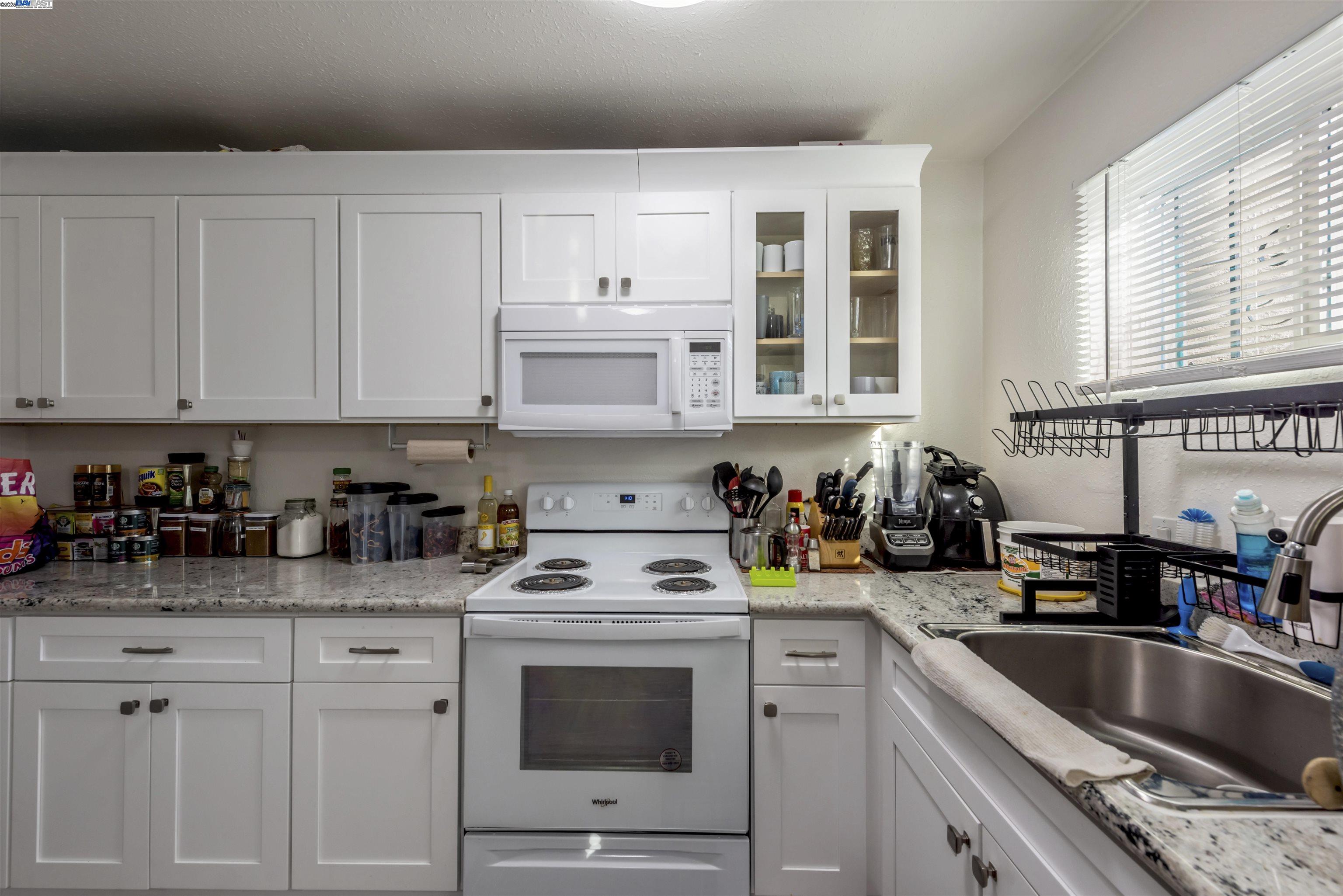 Detail Gallery Image 15 of 25 For 107 Catron Dr, Oakland,  CA 94603 - – Beds | – Baths