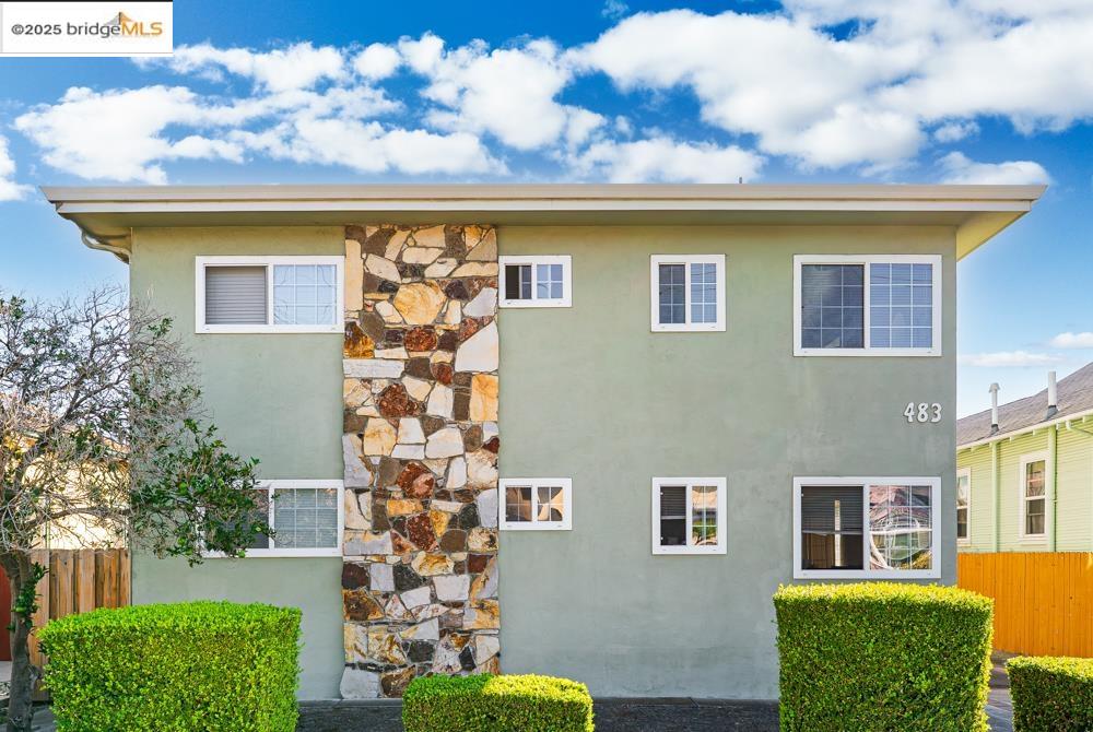 Detail Gallery Image 2 of 21 For 483 Joaquin Ave, San Leandro,  CA 94577-4911 - – Beds | – Baths