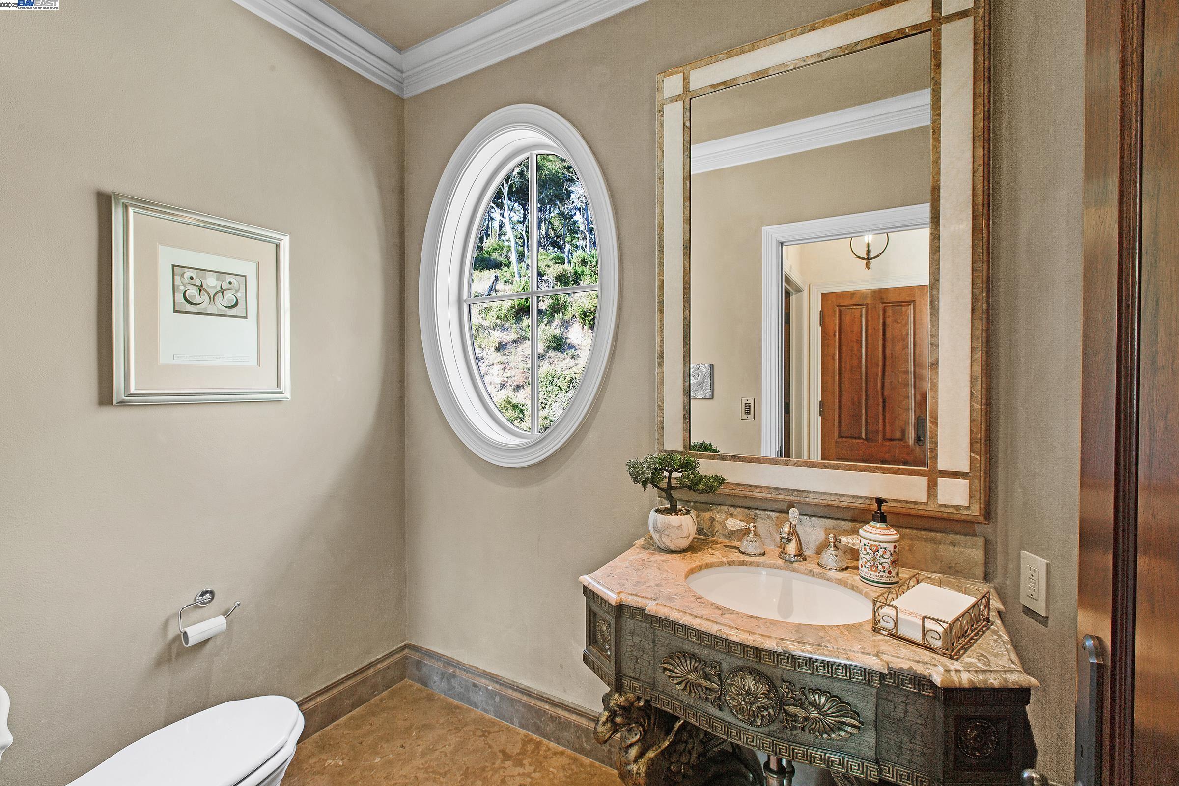 Detail Gallery Image 16 of 57 For 797 Las Olas Dr, Aptos,  CA 95003 - 5 Beds | 4/1 Baths