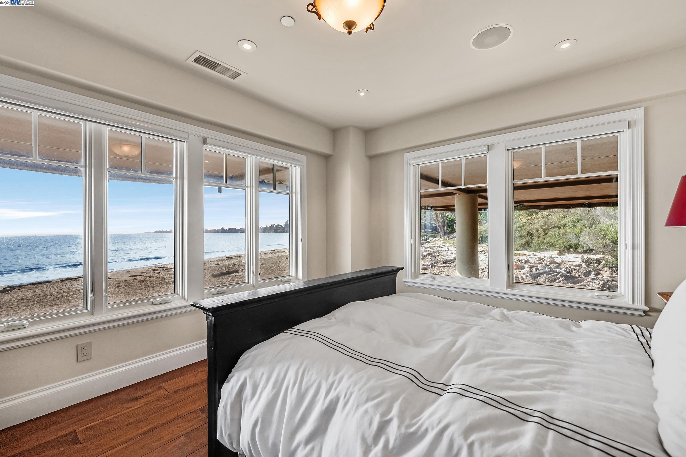 Detail Gallery Image 37 of 60 For 797 Las Olas Dr, Aptos,  CA 95003 - 5 Beds | 4/1 Baths