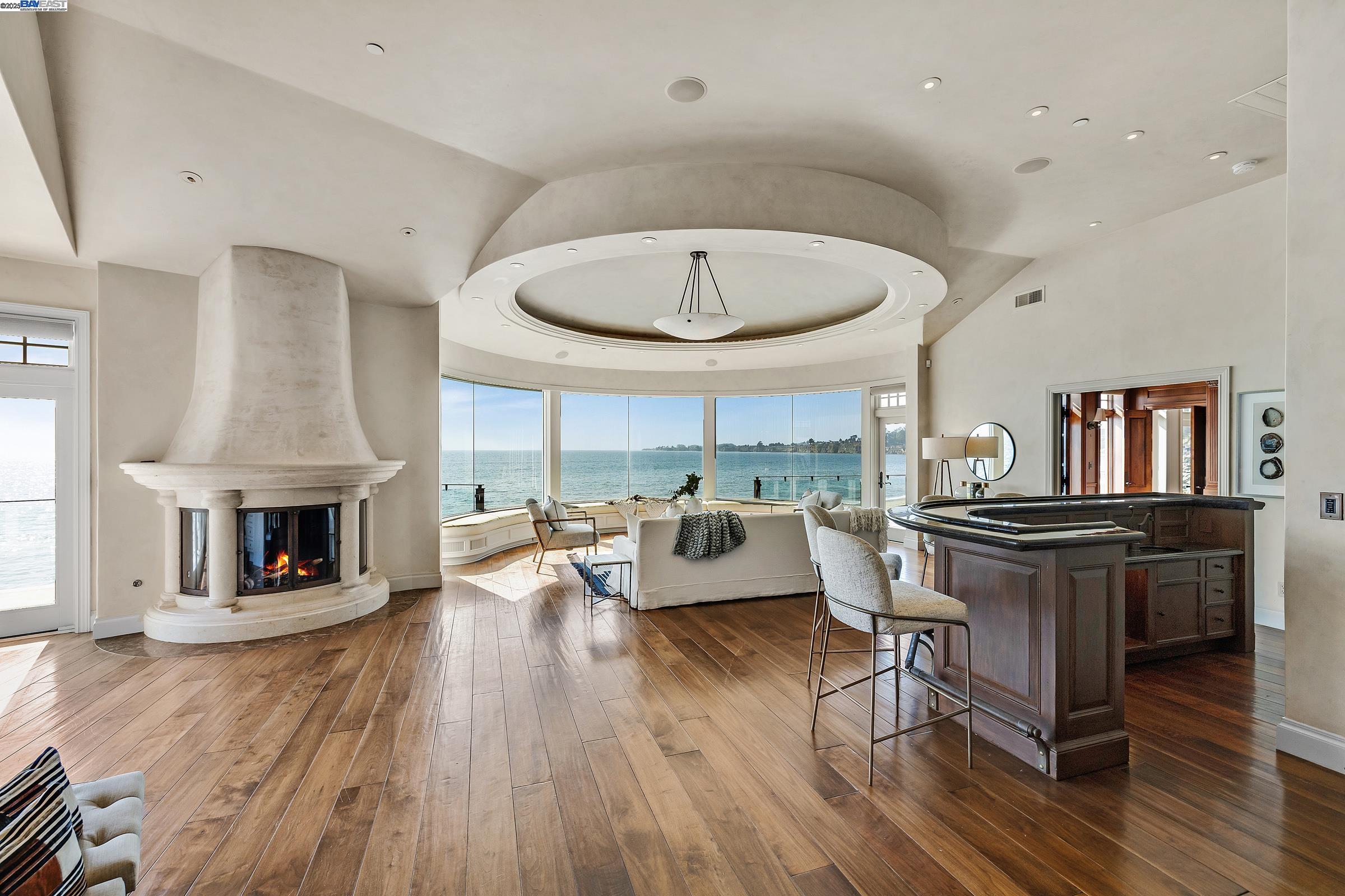 Detail Gallery Image 8 of 57 For 797 Las Olas Dr, Aptos,  CA 95003 - 5 Beds | 4/1 Baths