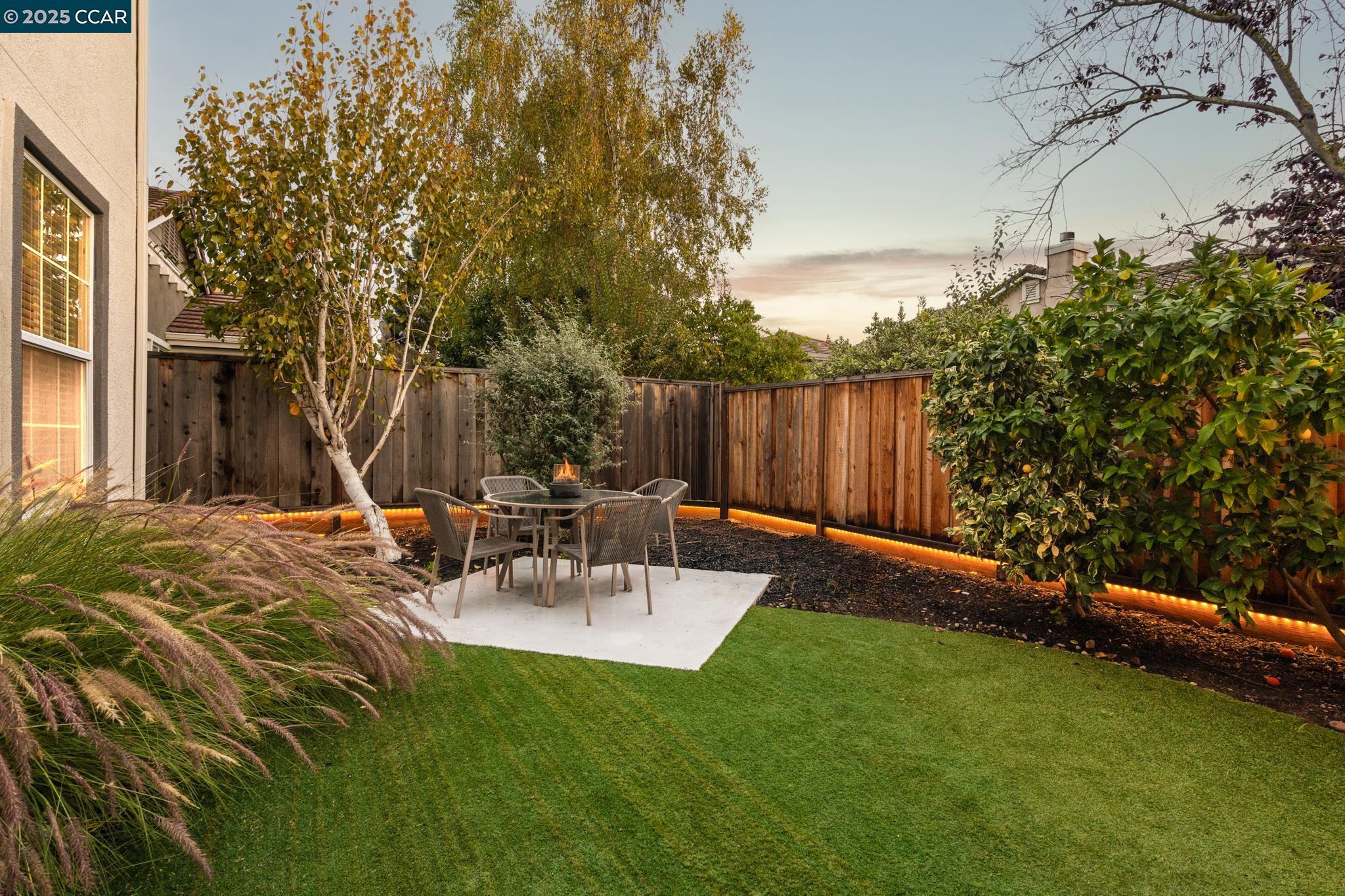 Detail Gallery Image 33 of 37 For 84 Plumeria Ct, Danville,  CA 94506 - 5 Beds | 3 Baths