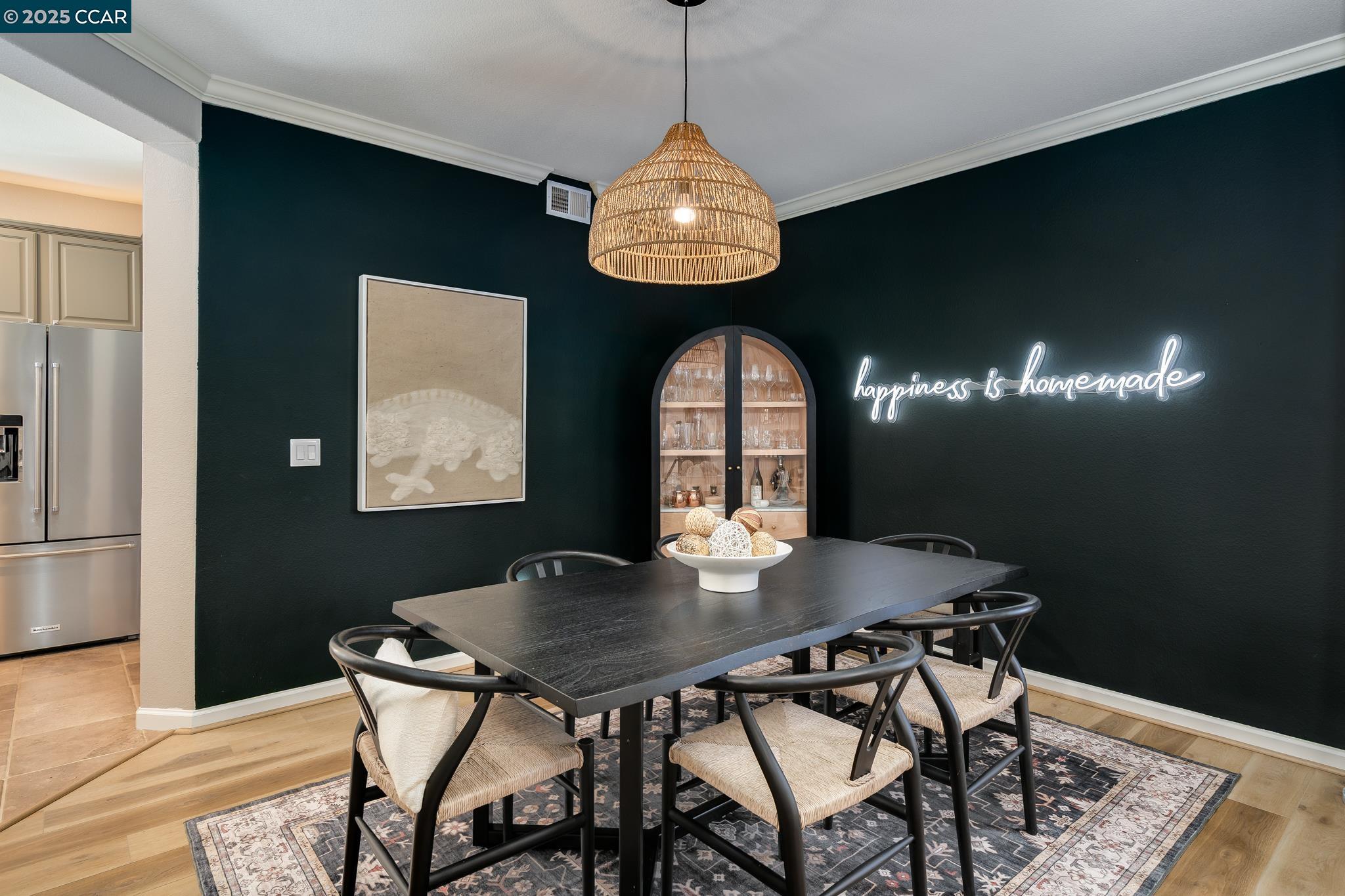 Detail Gallery Image 7 of 37 For 84 Plumeria Ct, Danville,  CA 94506 - 5 Beds | 3 Baths