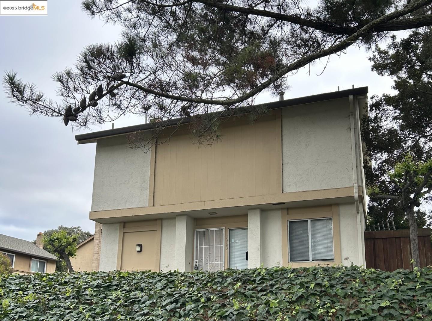 Front Image Thumbnail for EB41117984