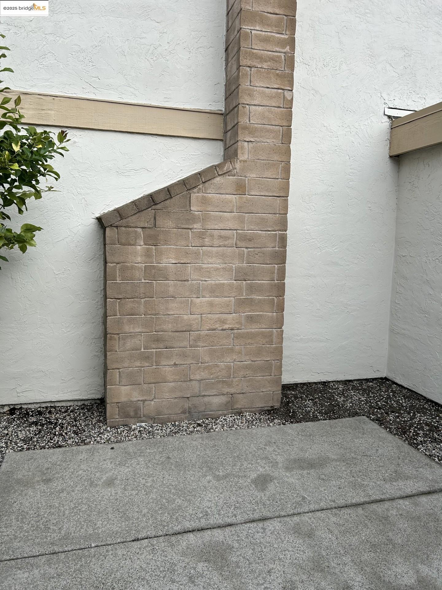 Detail Gallery Image 21 of 37 For 1363 Ridgecrest Rd, Pinole,  CA 94564 - 3 Beds | 2/1 Baths