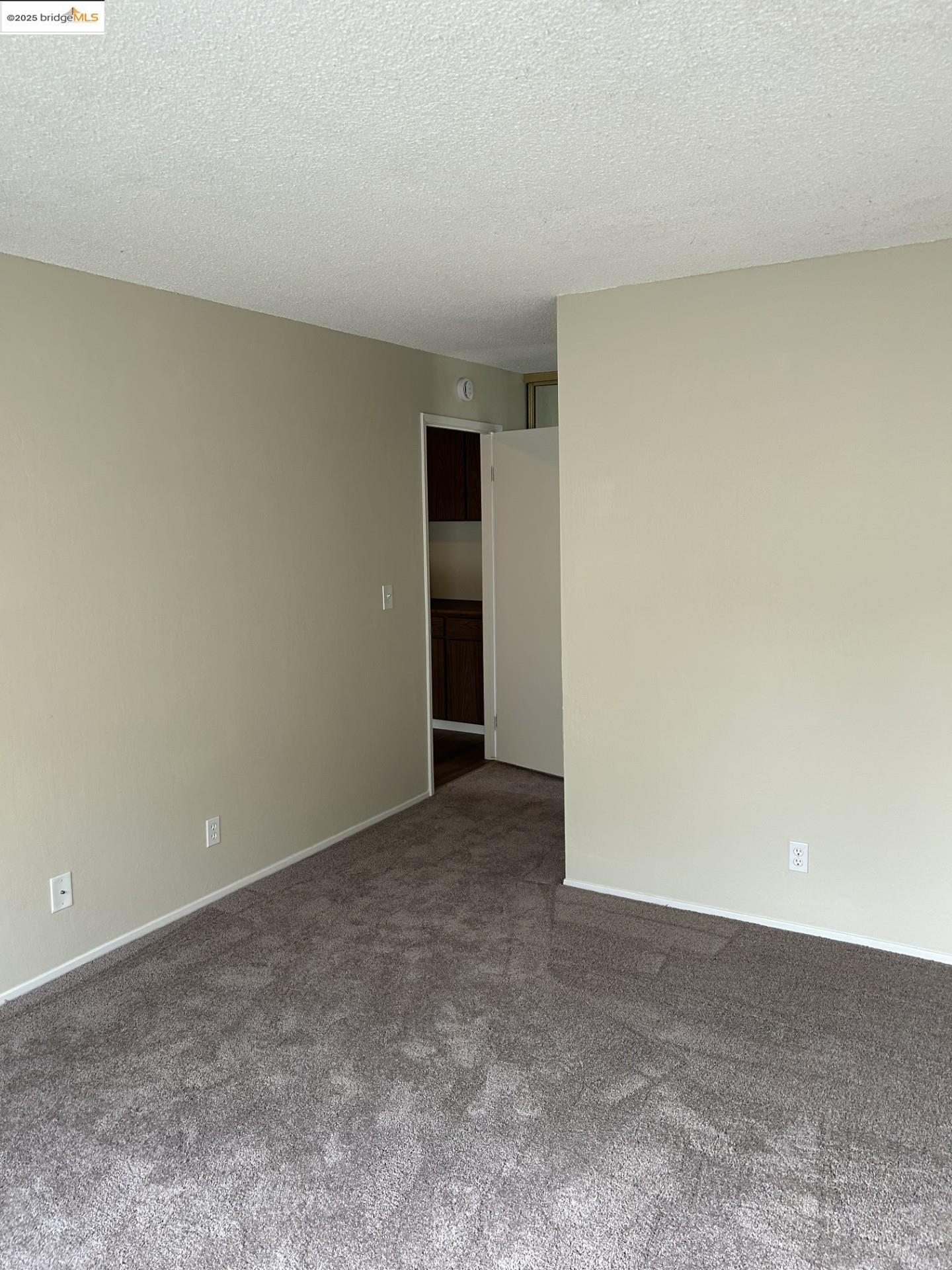 Detail Gallery Image 37 of 37 For 1363 Ridgecrest Rd, Pinole,  CA 94564 - 3 Beds | 2/1 Baths