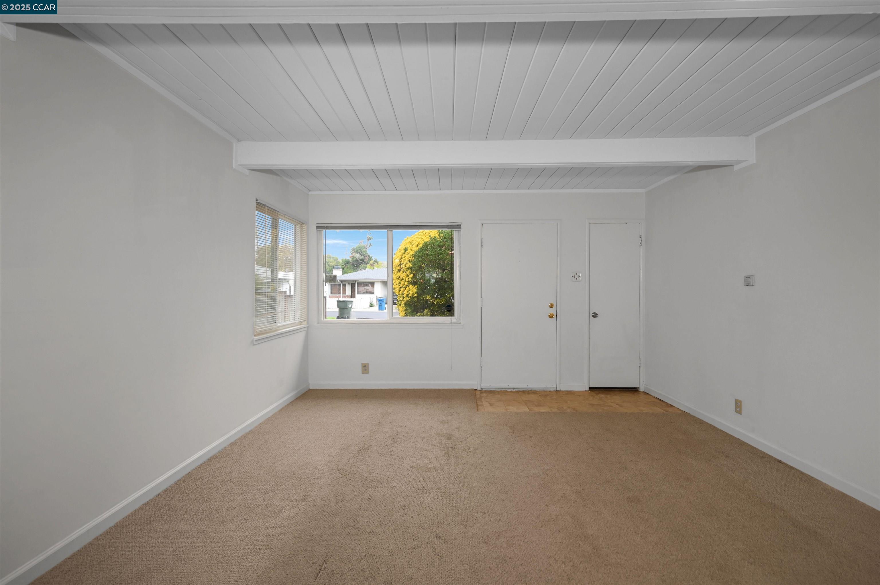 Detail Gallery Image 6 of 27 For 3898 Macmurtry Ct, Martinez,  CA 94553 - 3 Beds | 1 Baths