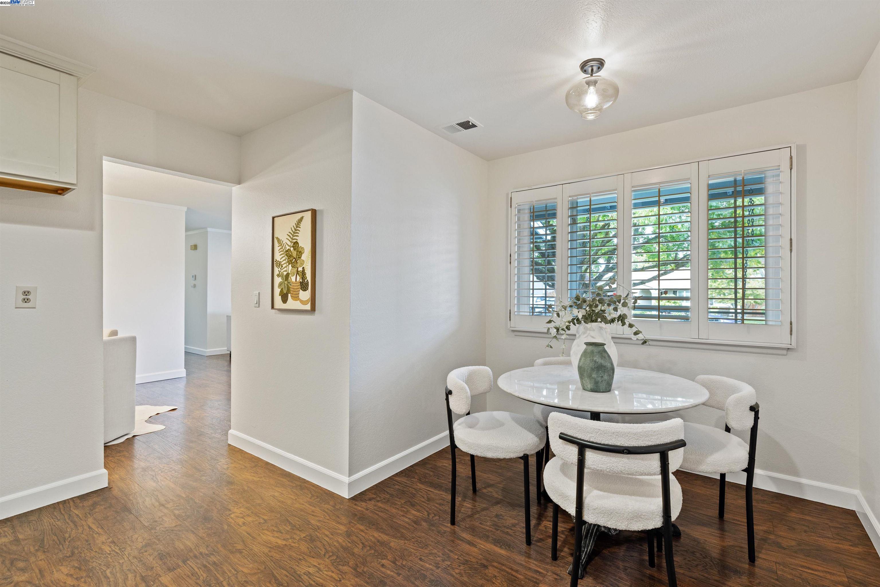 Detail Gallery Image 15 of 32 For 5285 Felicia Ave, Livermore,  CA 94550 - 3 Beds | 2 Baths