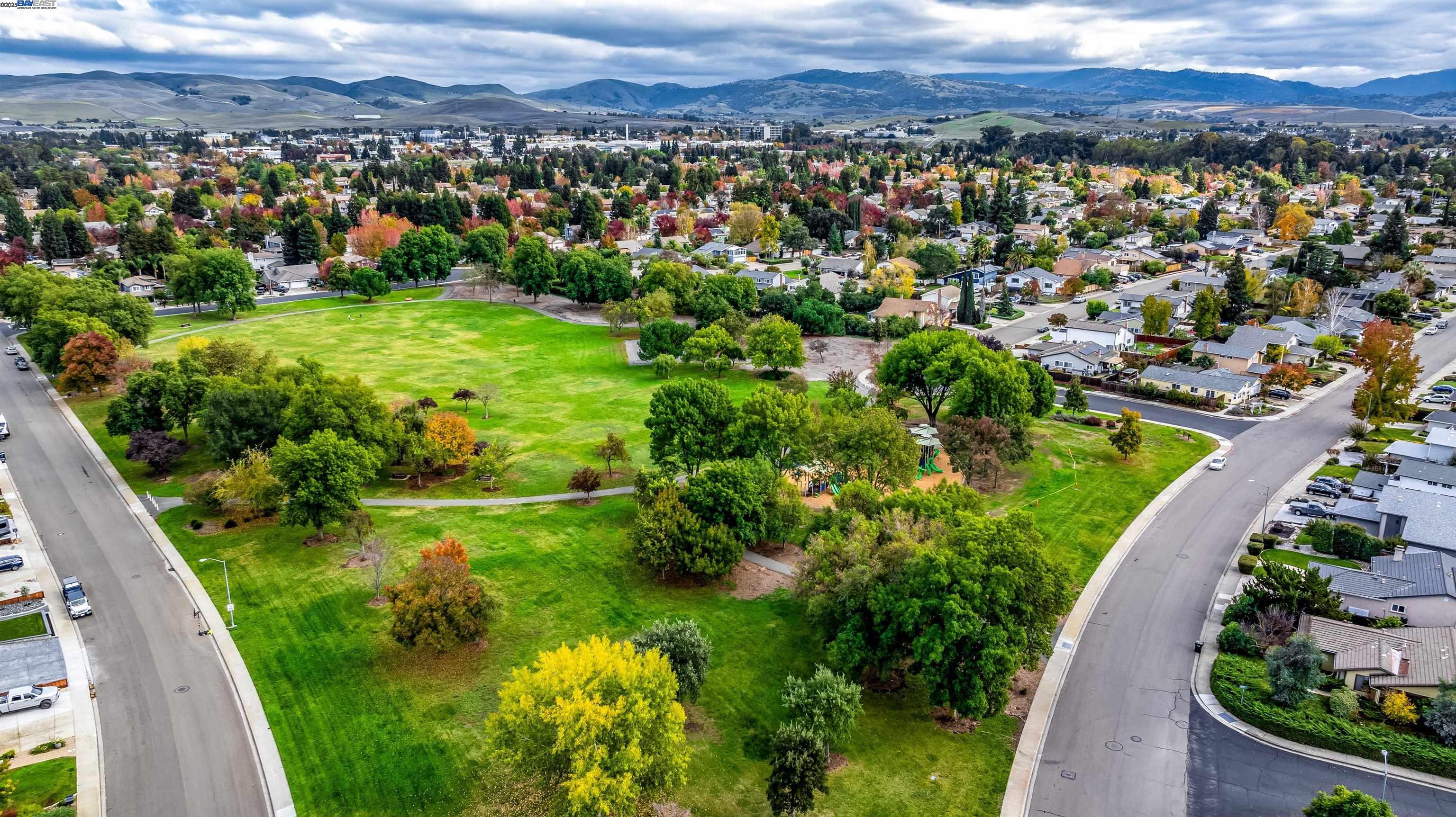 Detail Gallery Image 30 of 32 For 5285 Felicia Ave, Livermore,  CA 94550 - 3 Beds | 2 Baths