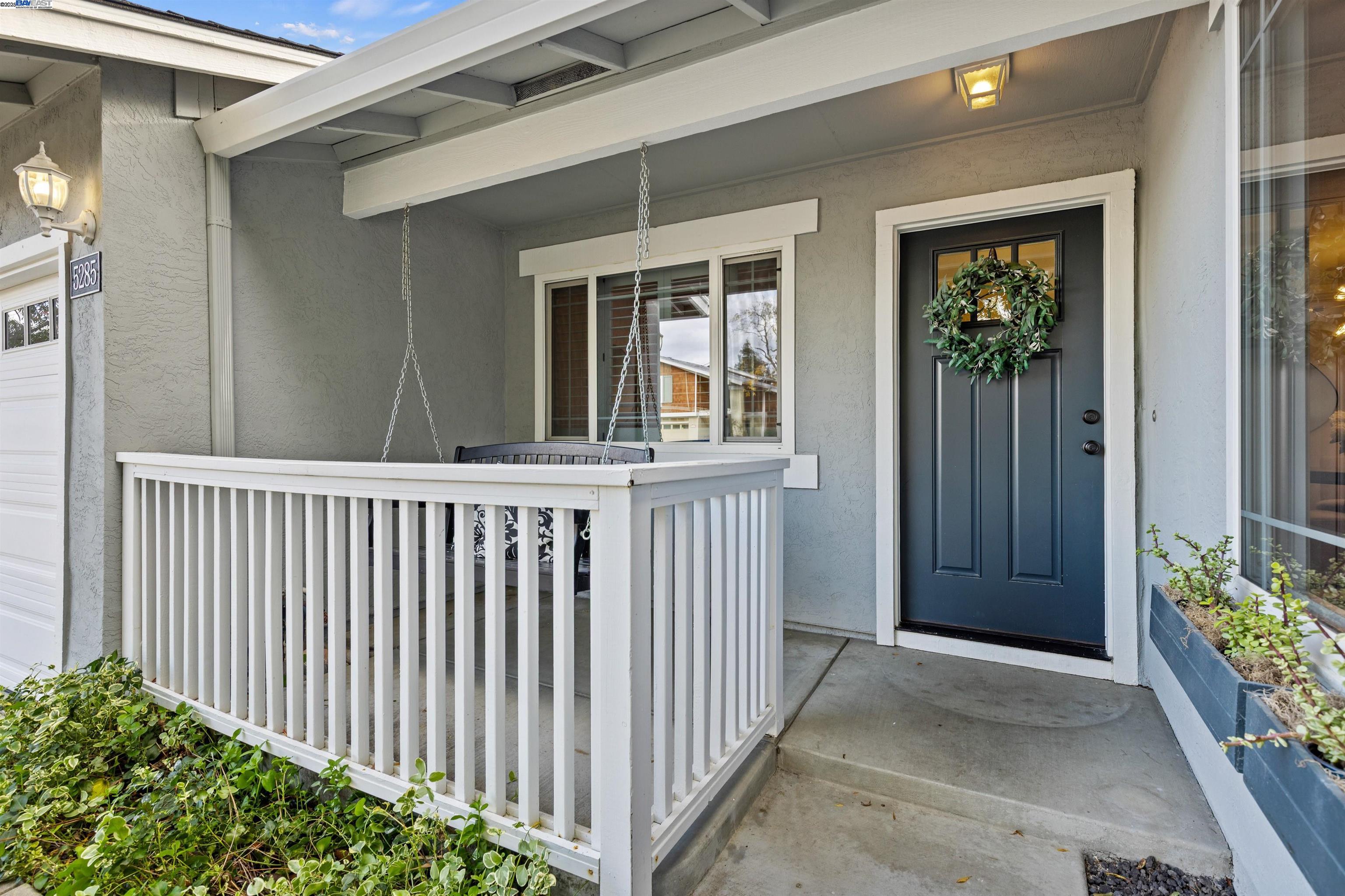 Detail Gallery Image 5 of 32 For 5285 Felicia Ave, Livermore,  CA 94550 - 3 Beds | 2 Baths