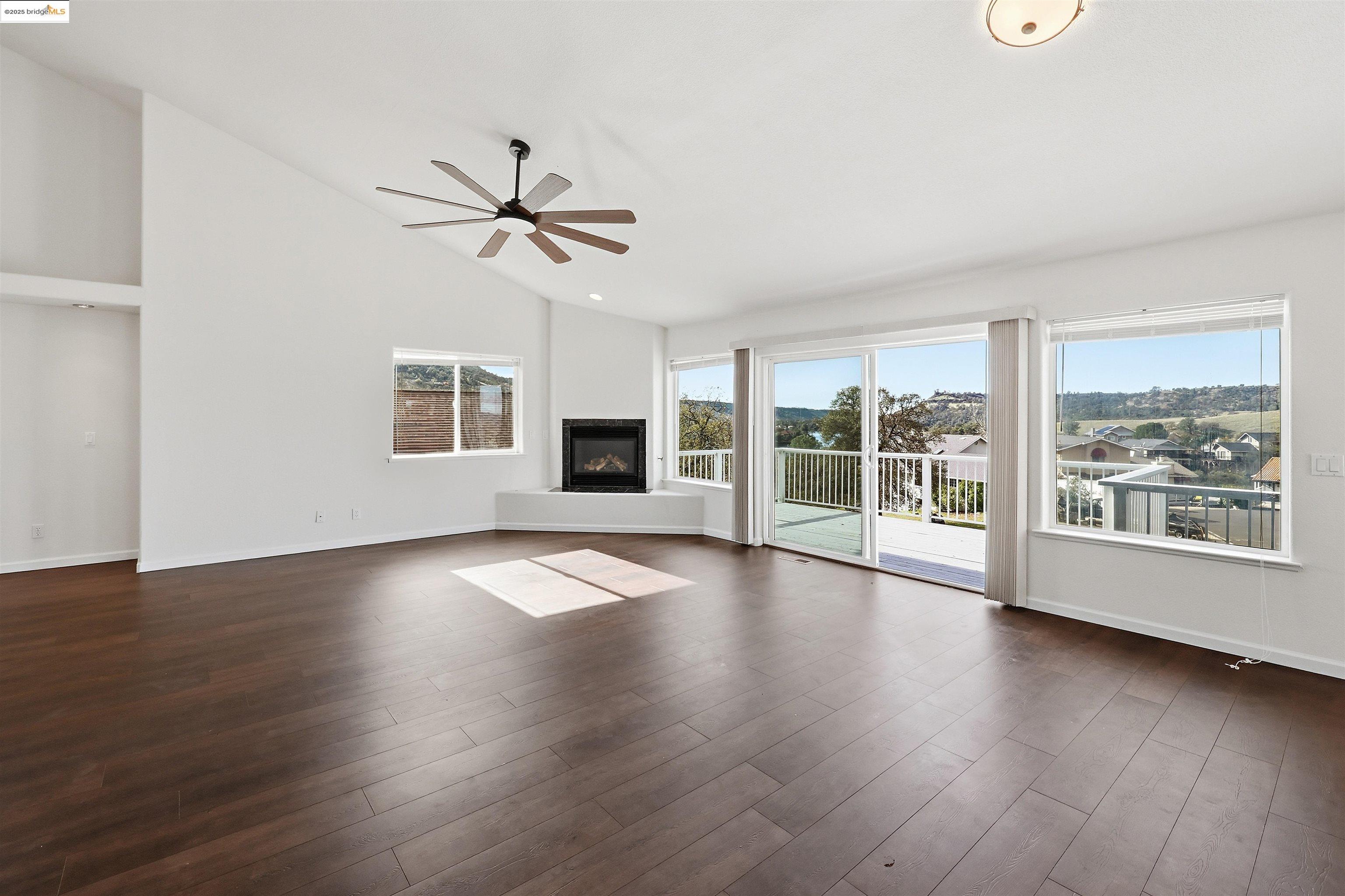 Detail Gallery Image 6 of 60 For 629 Poker Flat, Copperopolis,  CA 95228 - 3 Beds | 2/1 Baths