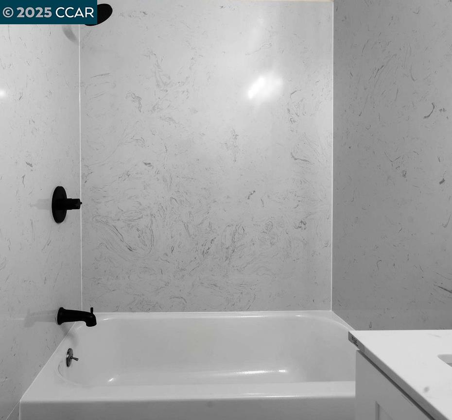 Photo #20: 41117993 Listing: Photo #20