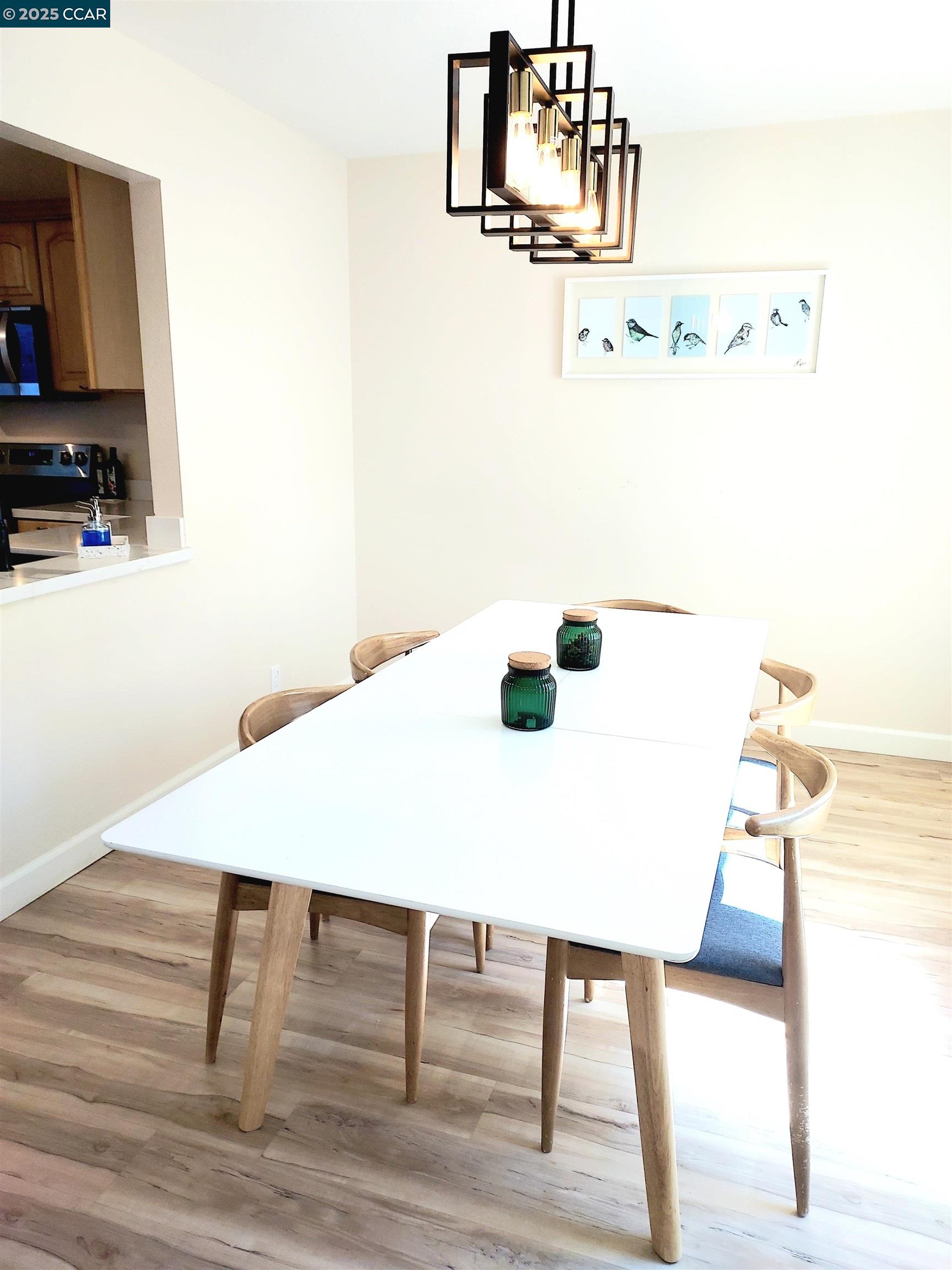 Photo #5: 41117993 Listing: Photo #5