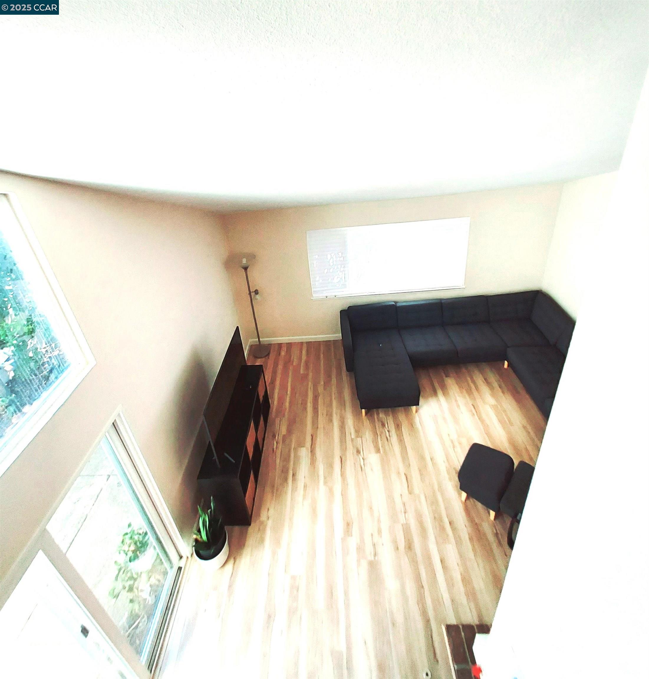 Photo #10: 41117993 Listing: Photo #10