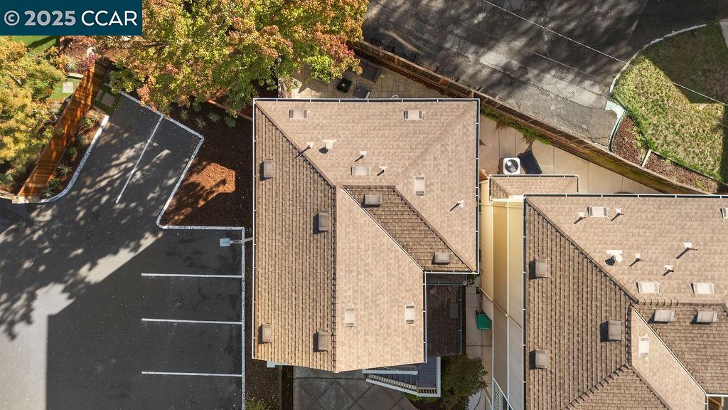 Detail Gallery Image 39 of 45 For 200 Valletta Ln, Pleasanton,  CA 94566 - 3 Beds | 2/2 Baths