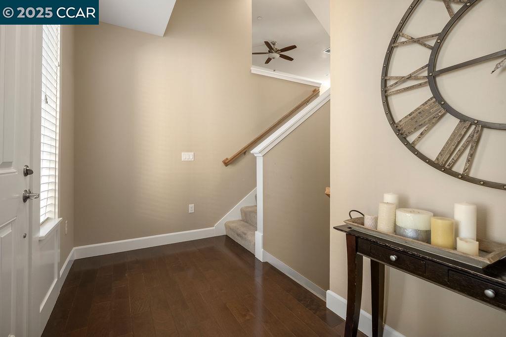 Detail Gallery Image 5 of 45 For 200 Valletta Ln, Pleasanton,  CA 94566 - 3 Beds | 2/2 Baths