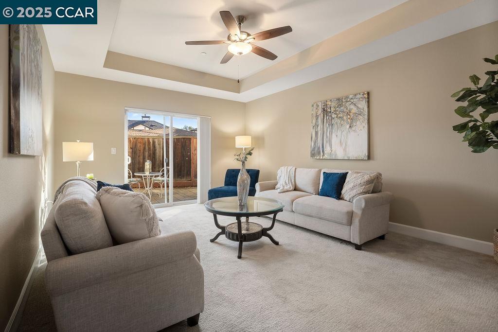 Detail Gallery Image 7 of 45 For 200 Valletta Ln, Pleasanton,  CA 94566 - 3 Beds | 2/2 Baths