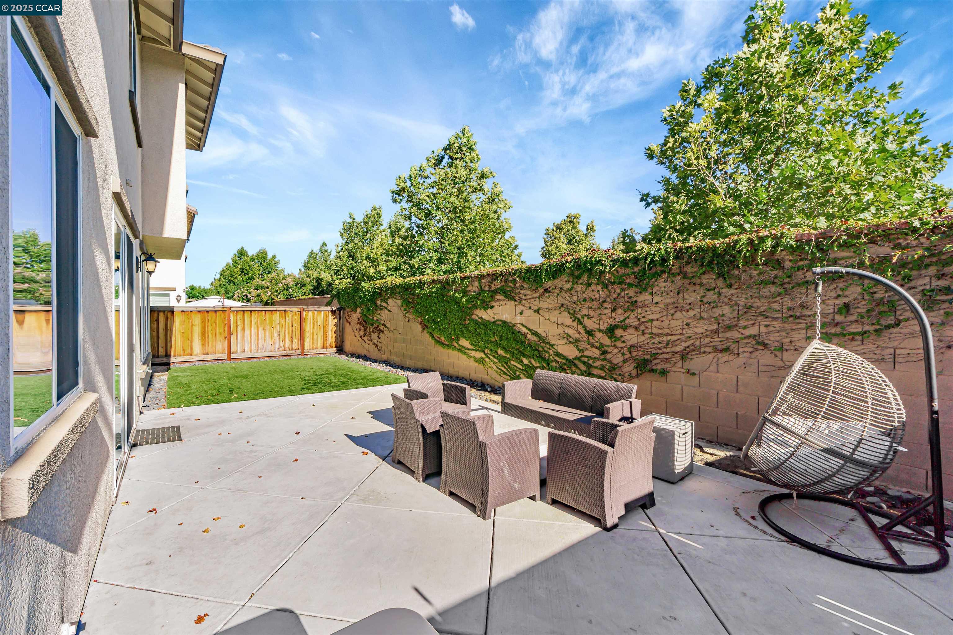 Detail Gallery Image 36 of 39 For 158 Wooley Creek Way, Brentwood,  CA 94513 - 4 Beds | 2/1 Baths