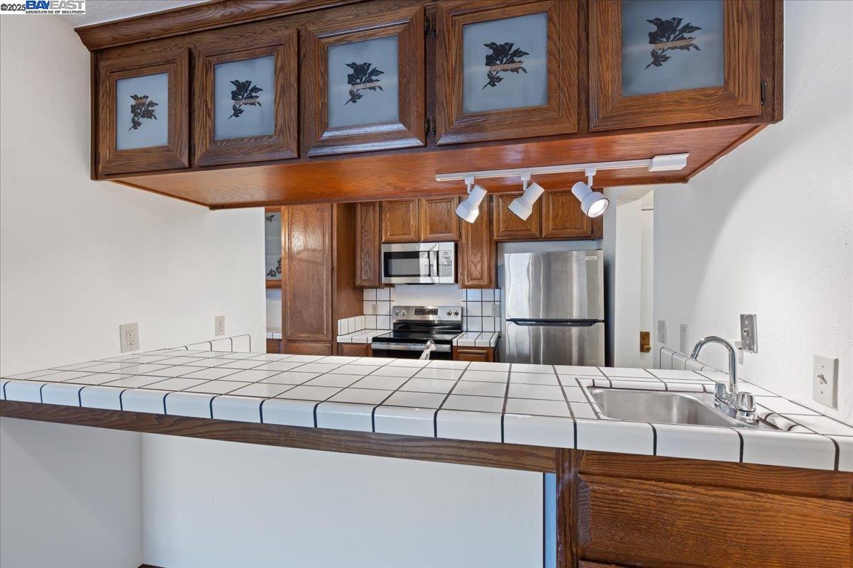 Photo #11: 41118007 Listing: Photo #11