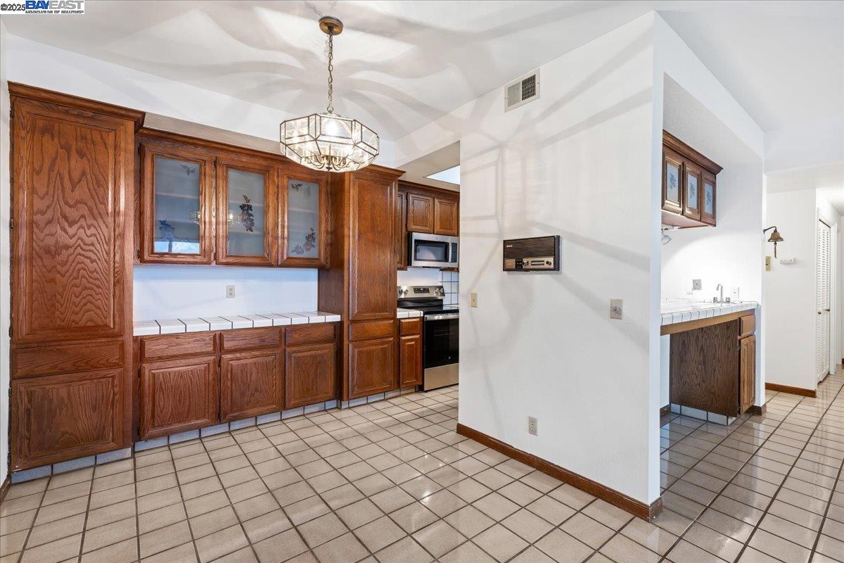 Photo #10: 41118007 Listing: Photo #10