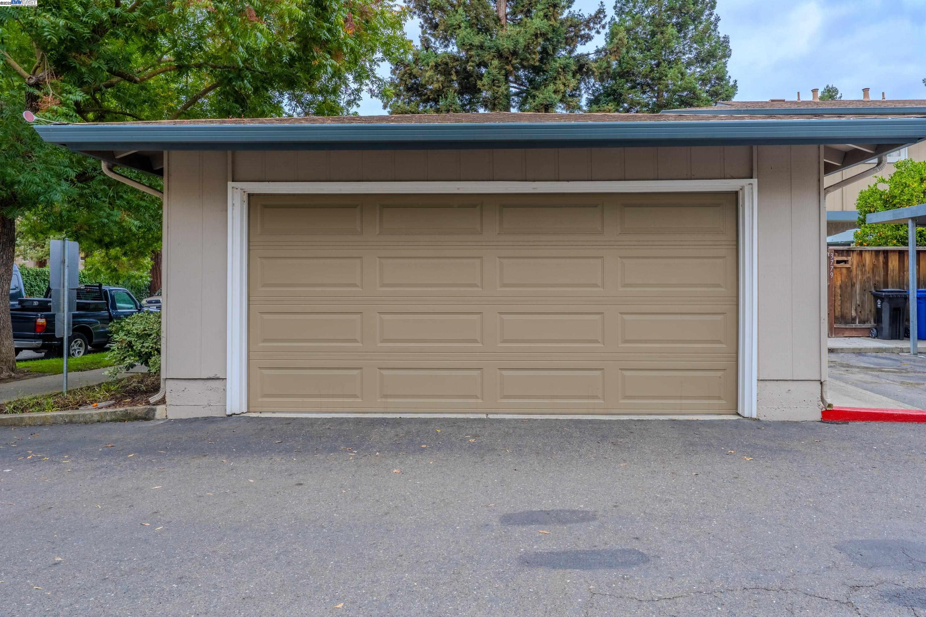 Photo #15: 41118009 Listing: Photo #15