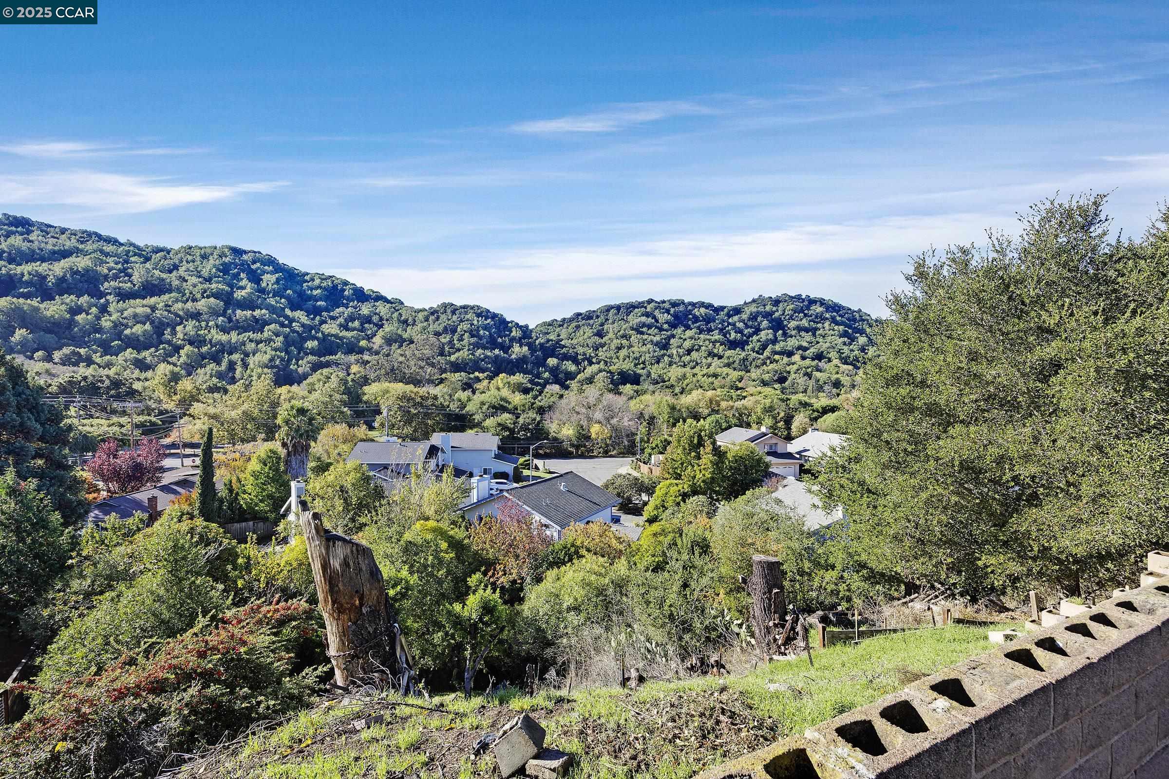 Detail Gallery Image 25 of 35 For 3692 Remuda Way, Pinole,  CA 94564 - 3 Beds | 2 Baths