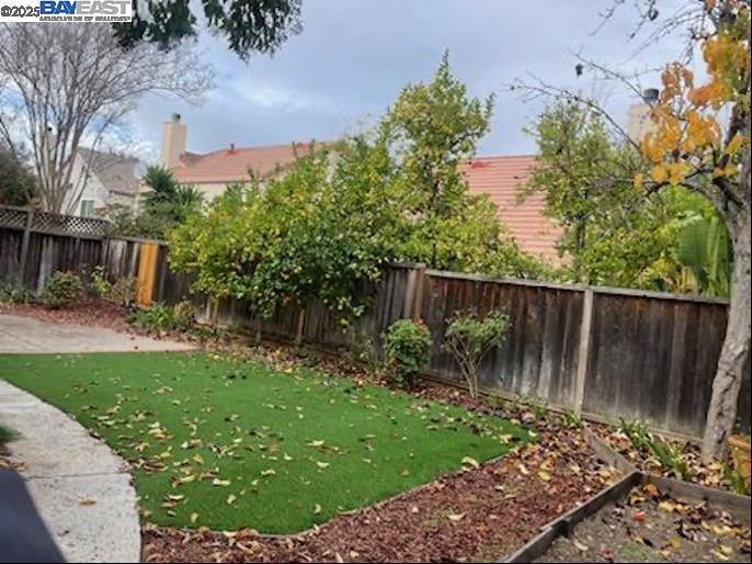 Detail Gallery Image 10 of 10 For 1677 Klipspringer Dr, San Jose,  CA 95124 - 4 Beds | 2/1 Baths