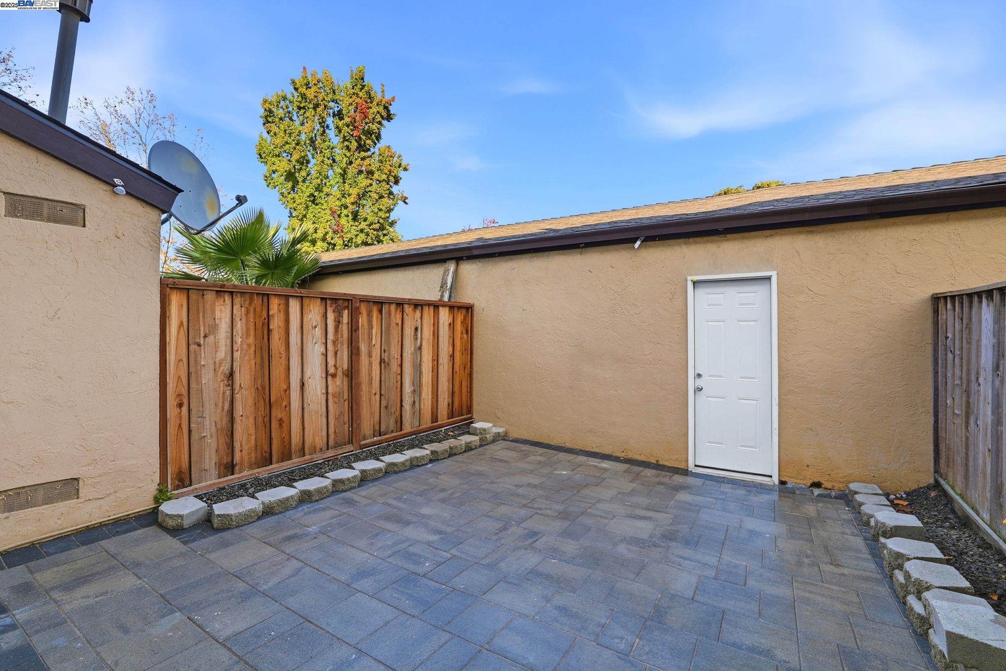 Detail Gallery Image 31 of 34 For 3305 Innerwick Ln, San Jose,  CA 95121 - 2 Beds | 1/1 Baths