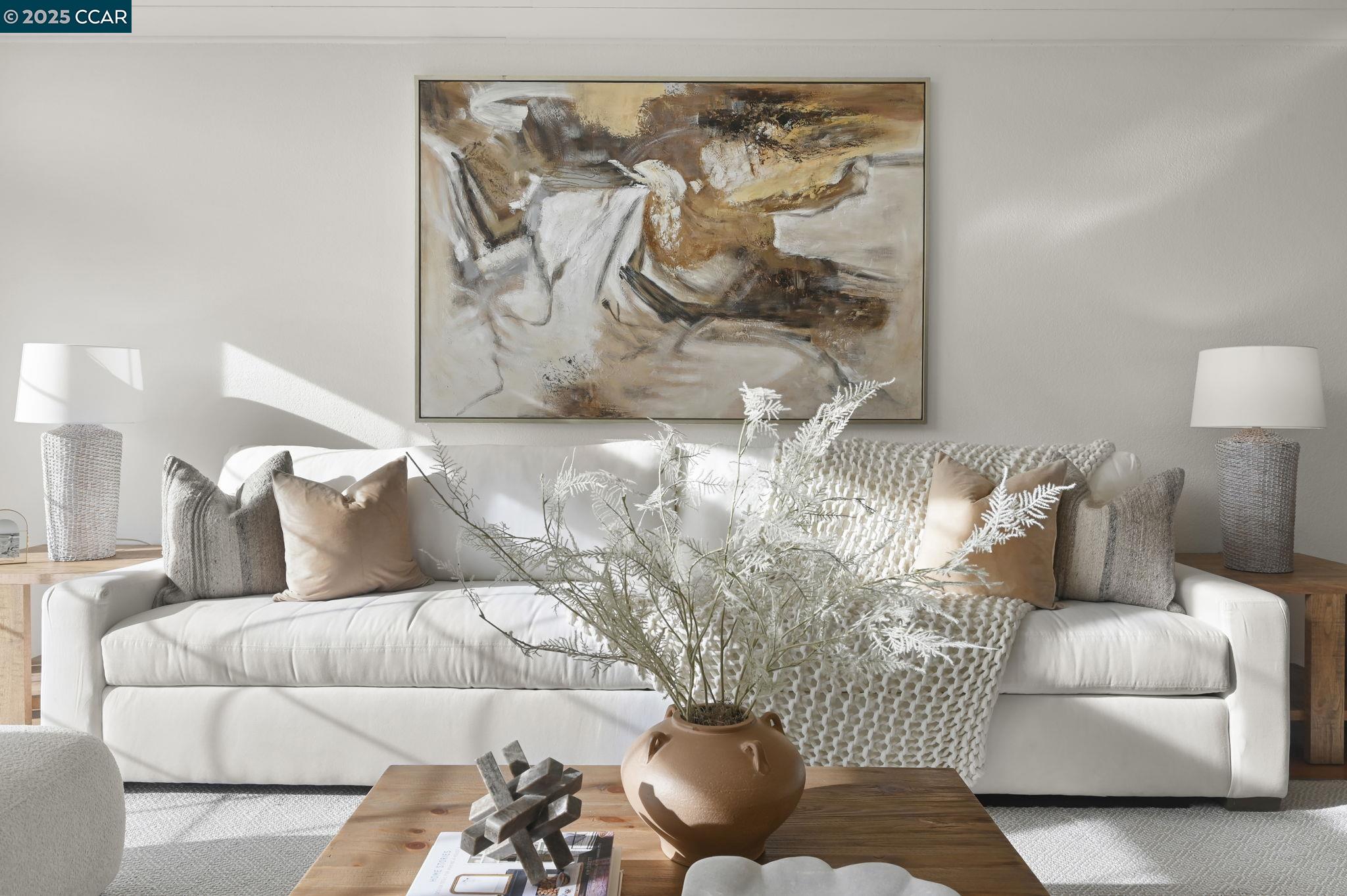 Detail Gallery Image 7 of 45 For 420 Stonefield Pl, Moraga,  CA 94556 - 4 Beds | 3/1 Baths