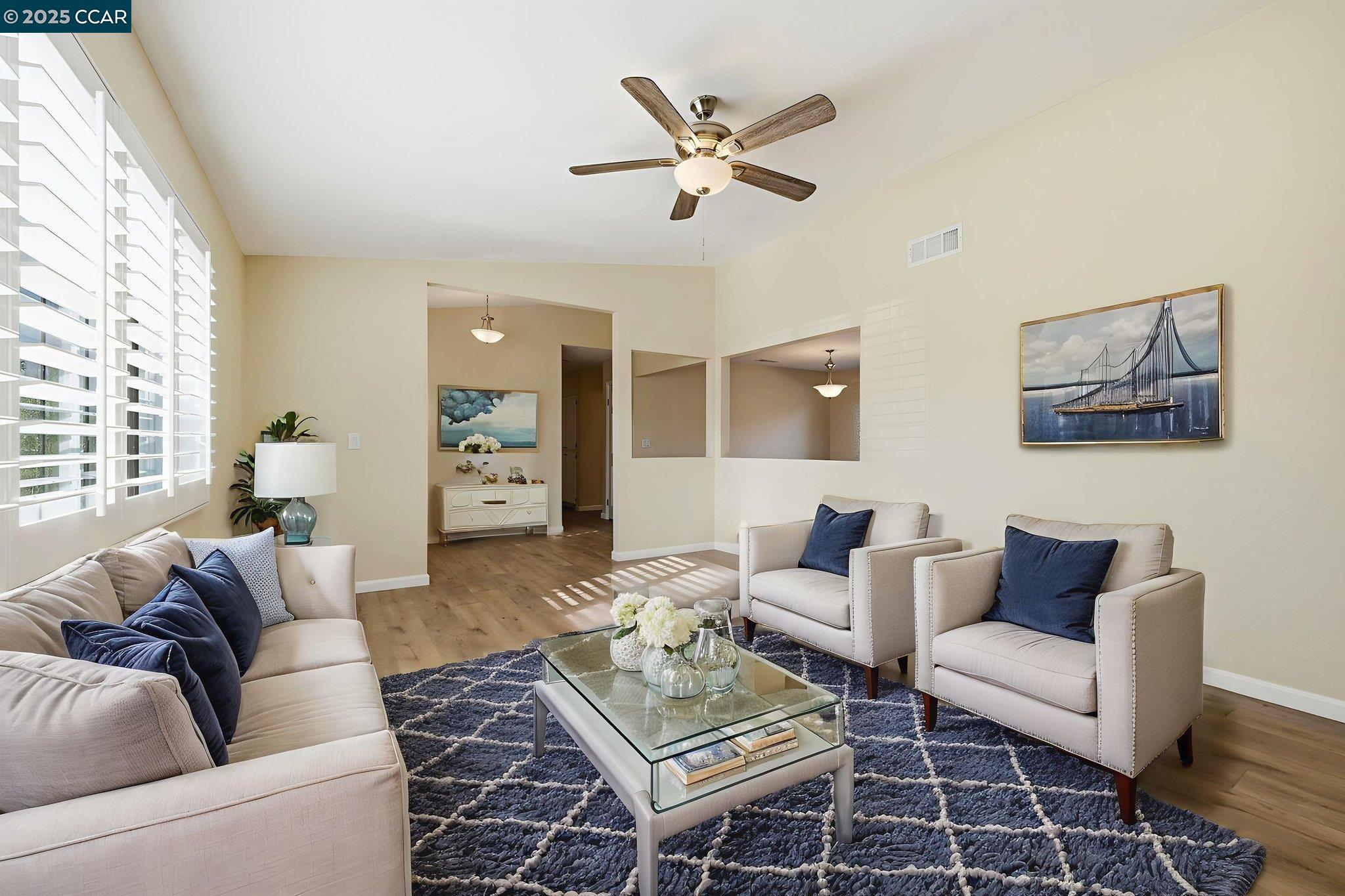 Detail Gallery Image 11 of 44 For 304 Lion Valley Rd, Escondido,  CA 92027 - 3 Beds | 2 Baths